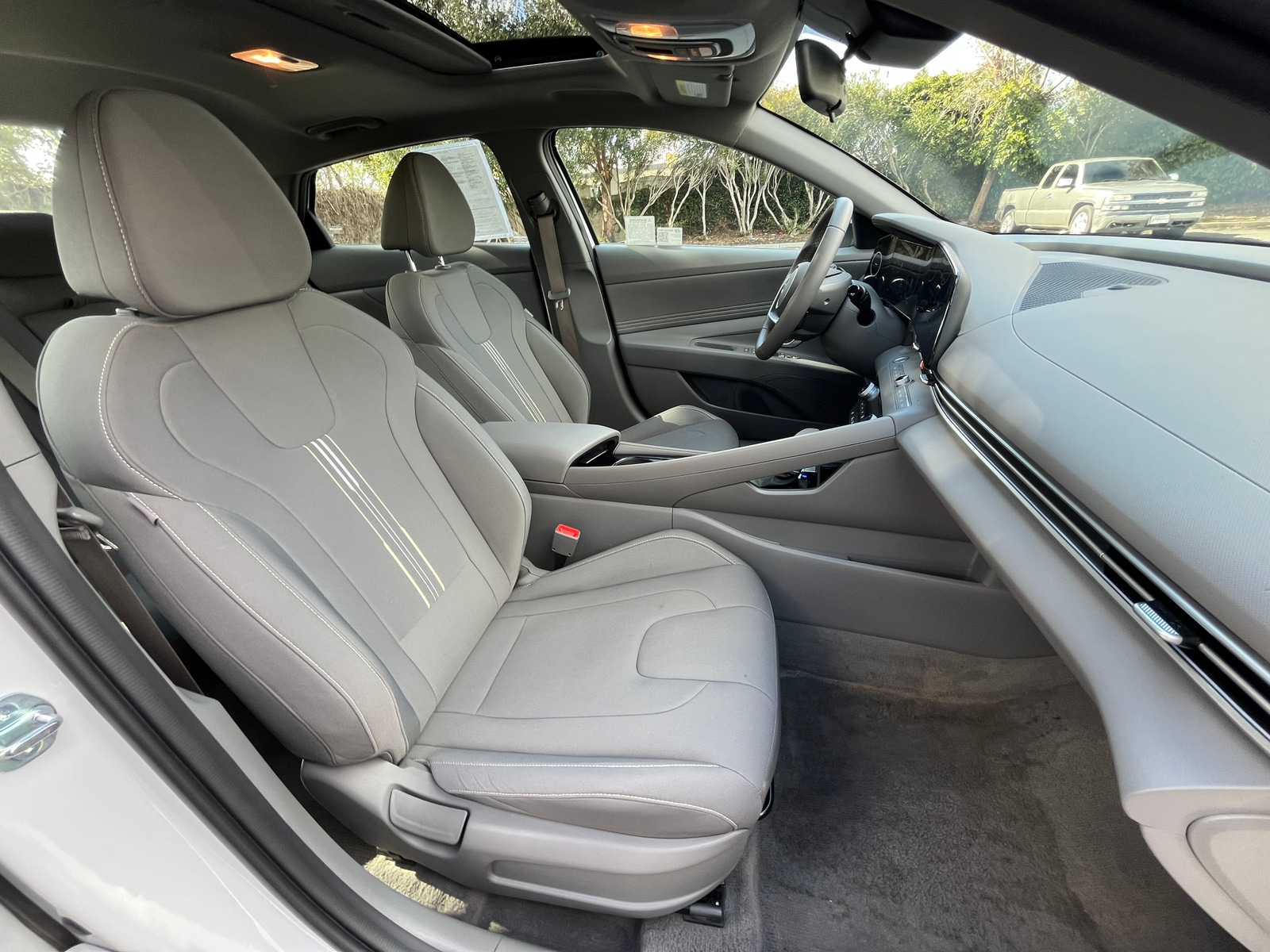 Thumbnail: 2025 Hyundai Elantra - 2