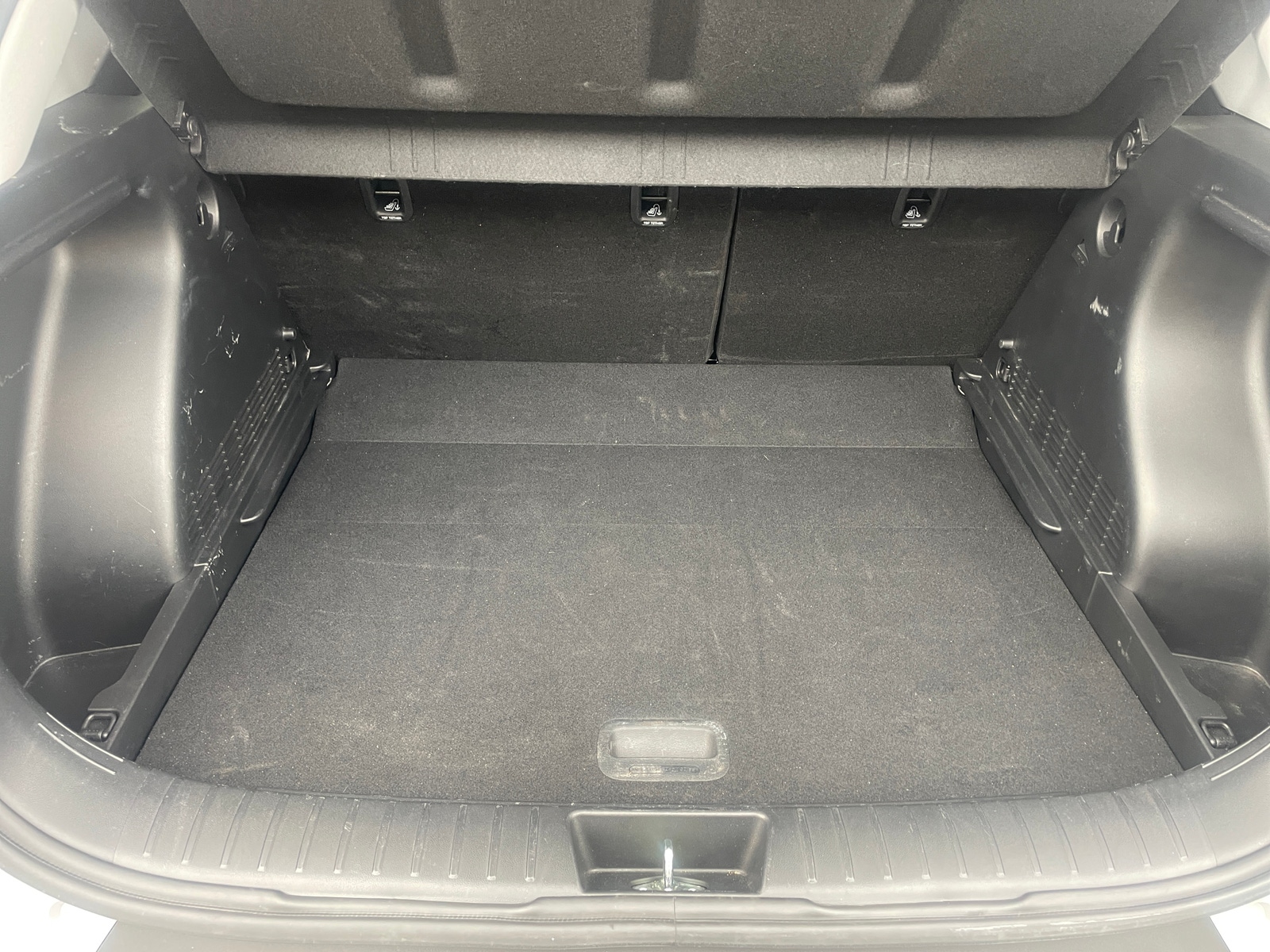 Thumbnail: 2025 Hyundai Kona - 6