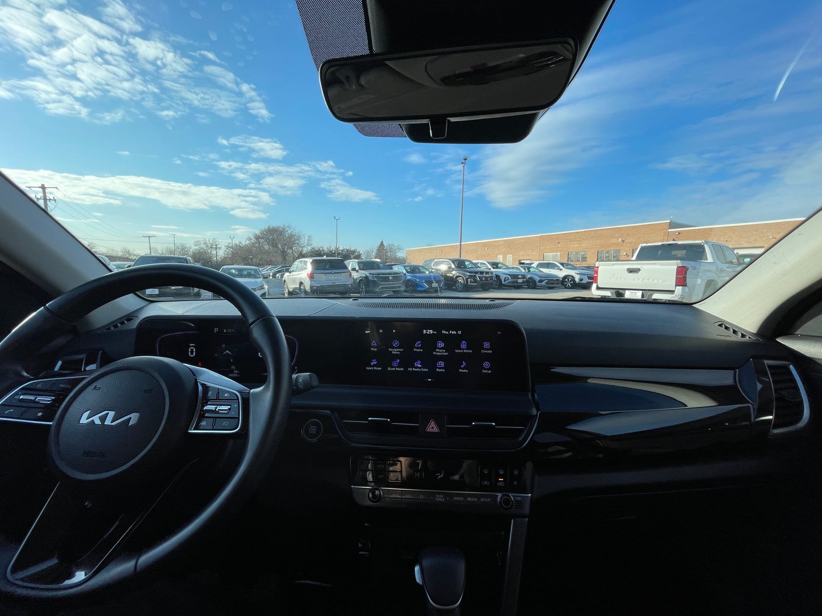 Thumbnail: 2025 Kia Seltos - 3