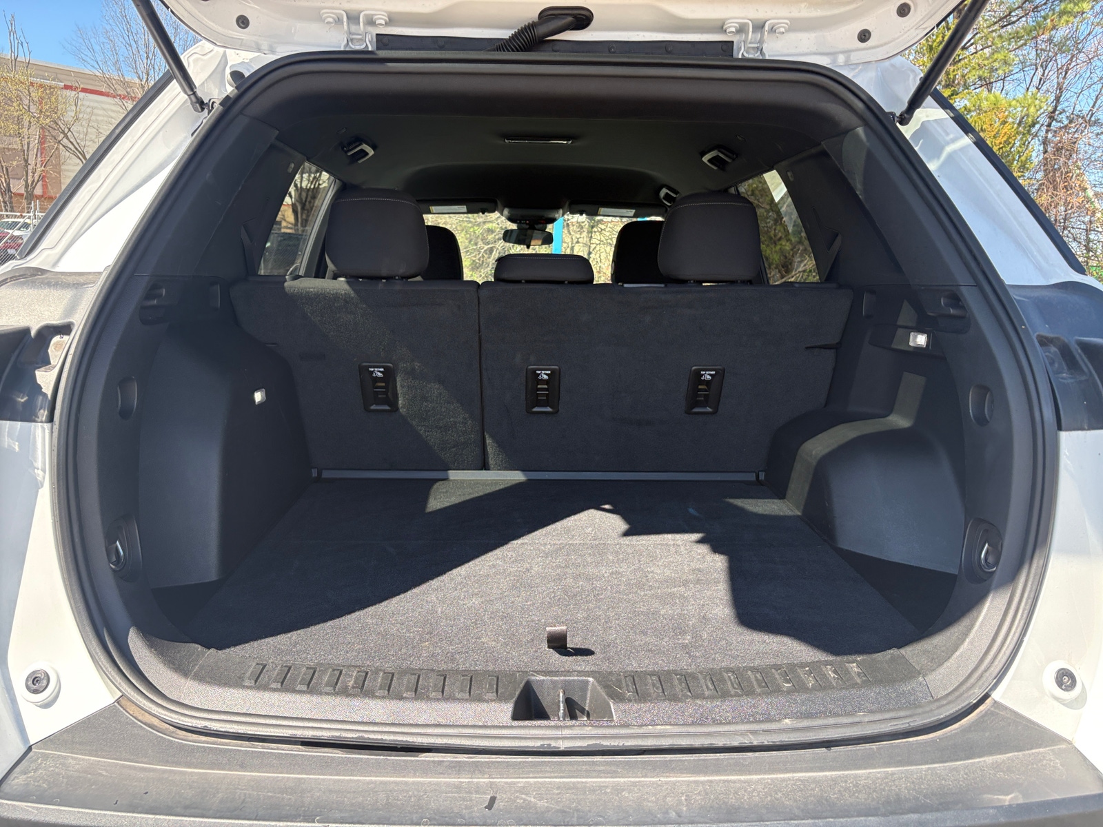 Thumbnail: 2025 Chevrolet Equinox - 6