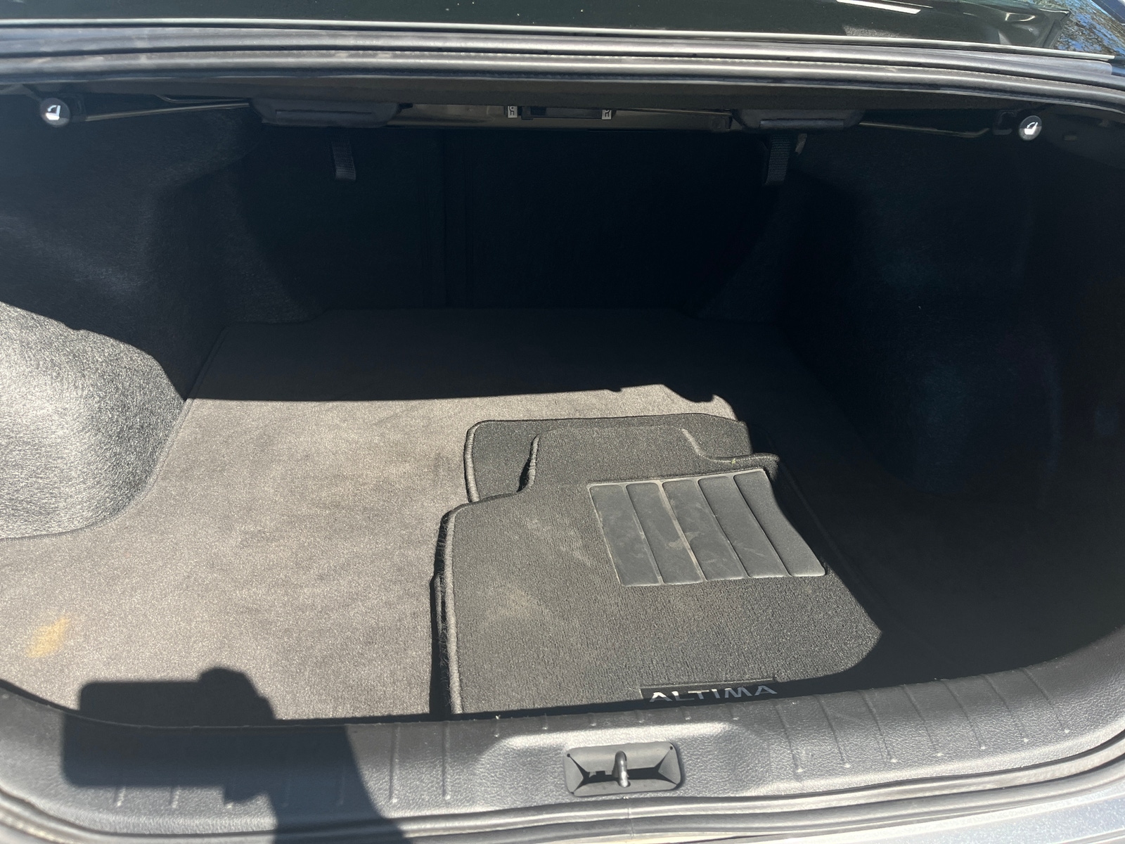 Thumbnail: 2025 Nissan Altima - 6