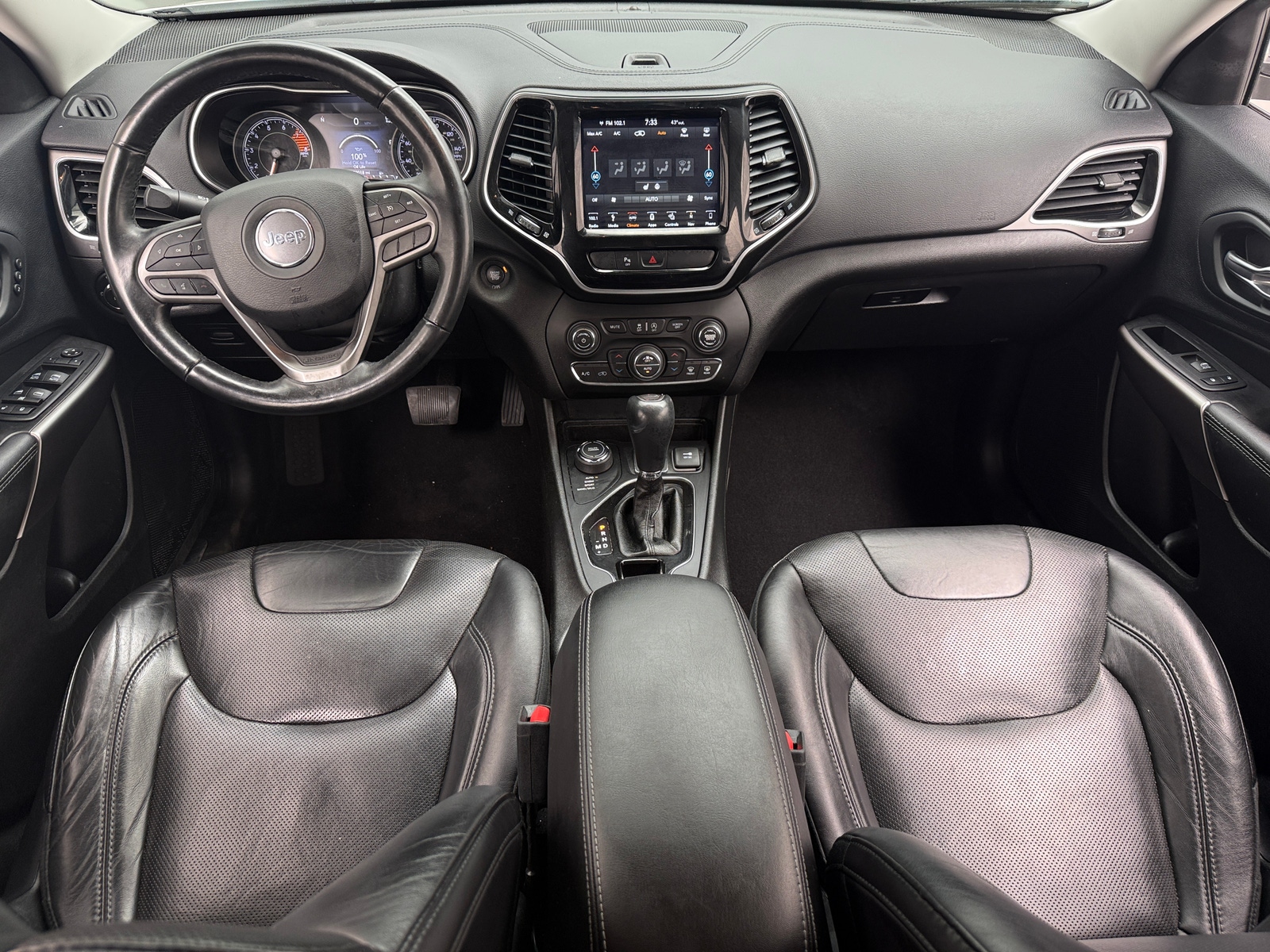 Thumbnail: 2019 Jeep Cherokee - 2