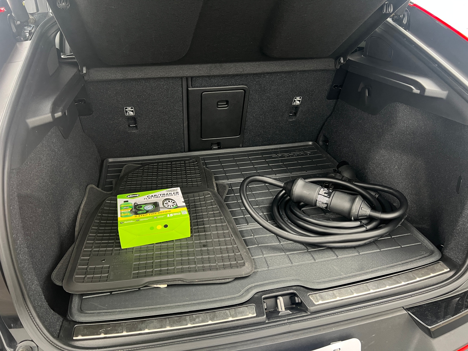 Thumbnail: 2024 Volvo C40 - 7