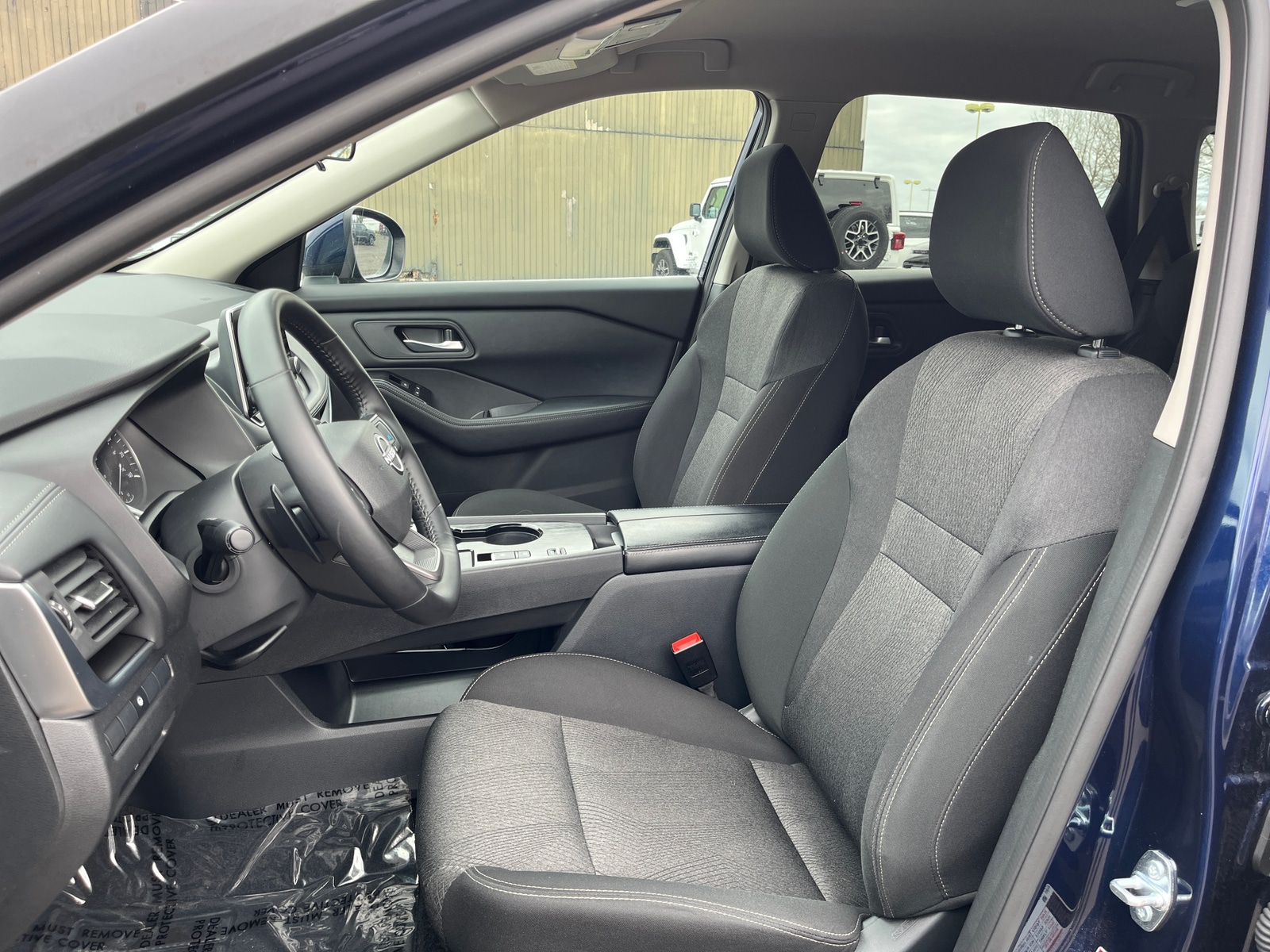 Thumbnail: 2025 Nissan Rogue - 2