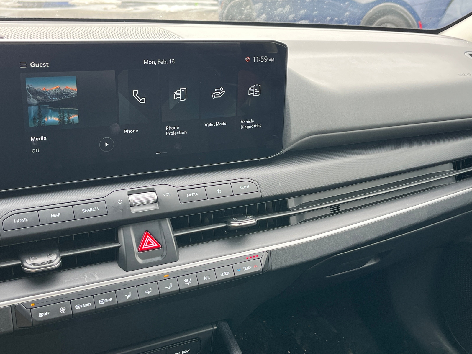 Thumbnail: 2025 Kia K4 - 4