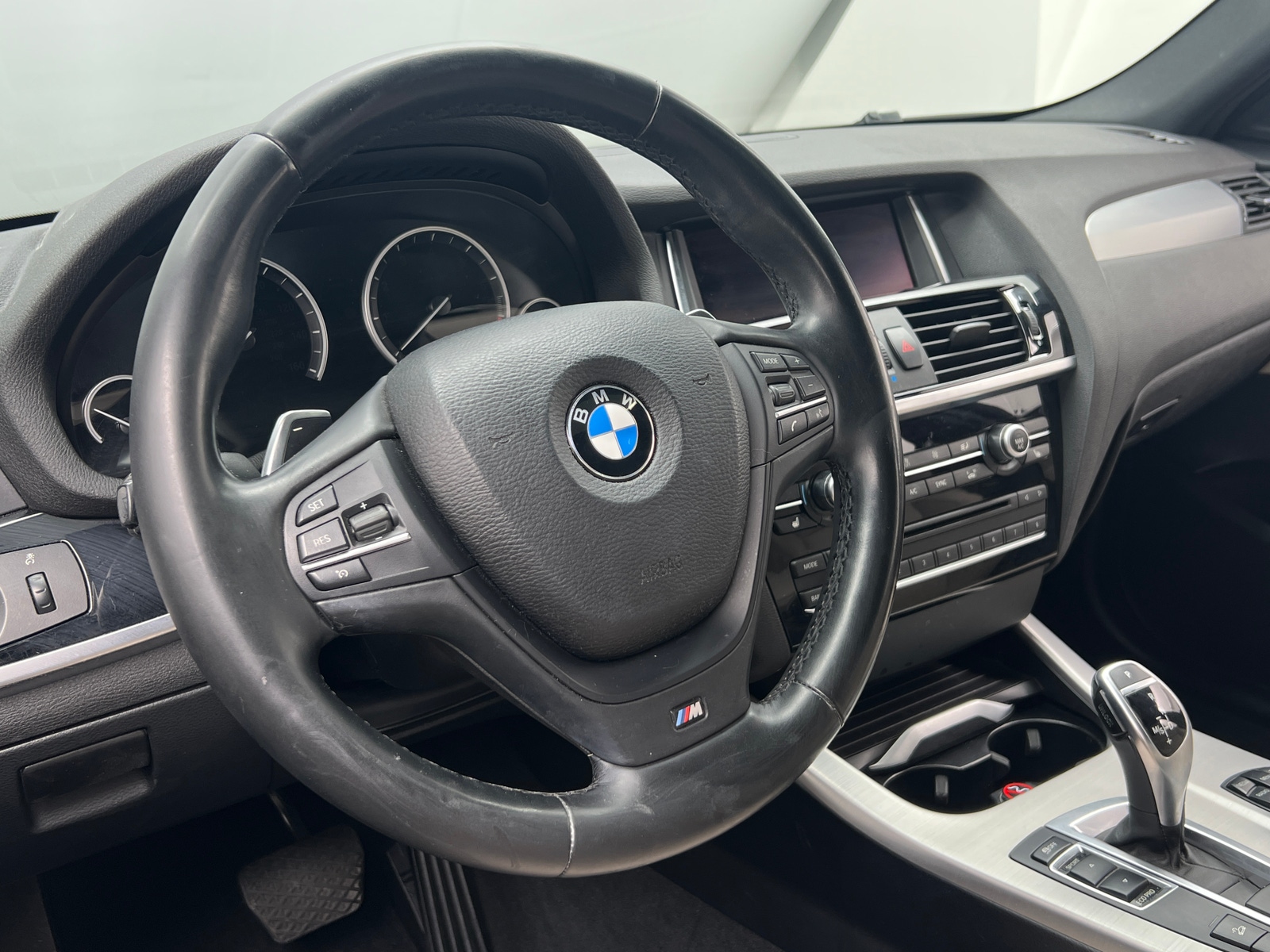 Thumbnail: 2016 BMW X4 - 4