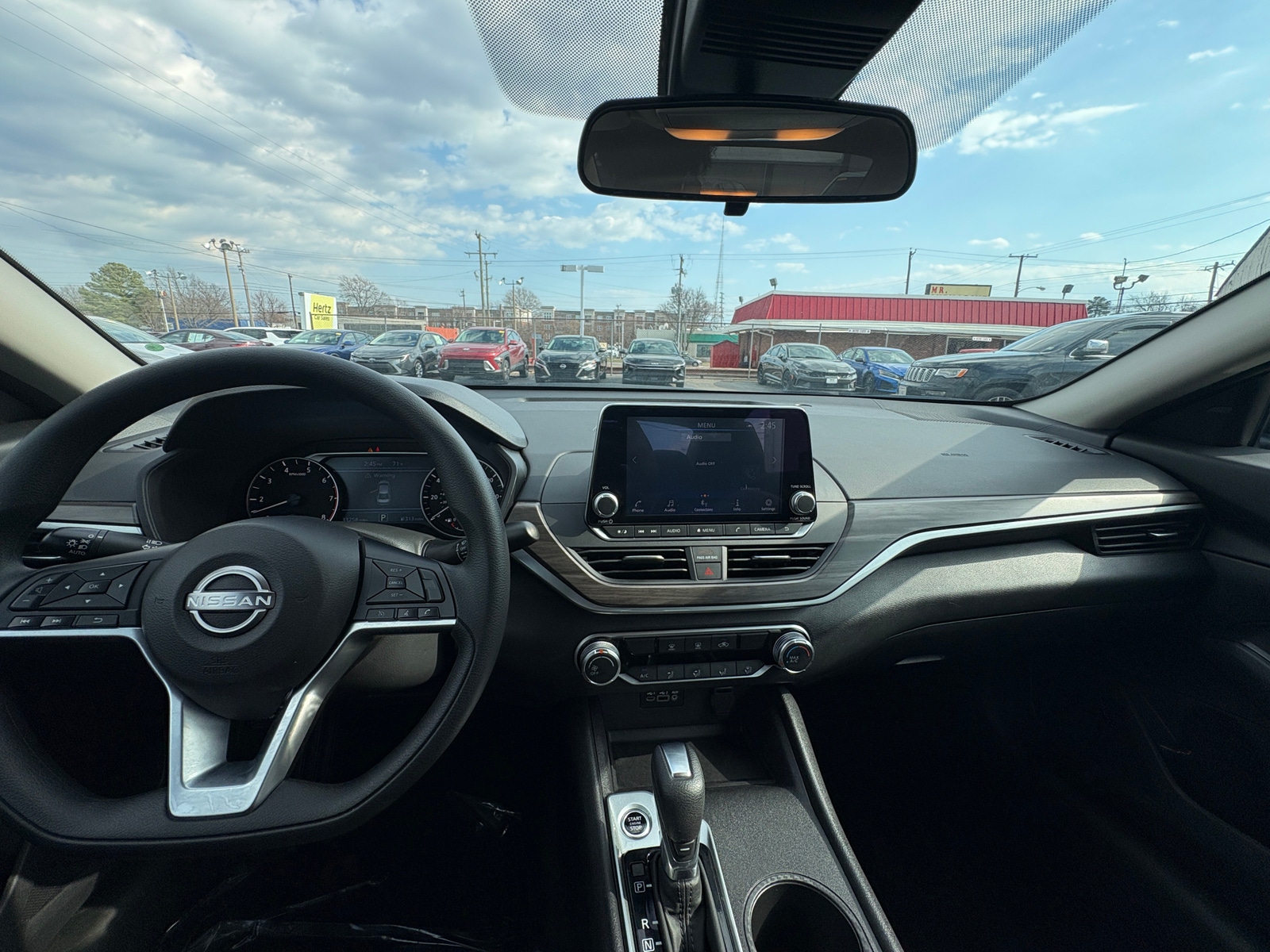 Thumbnail: 2025 Nissan Altima - 3