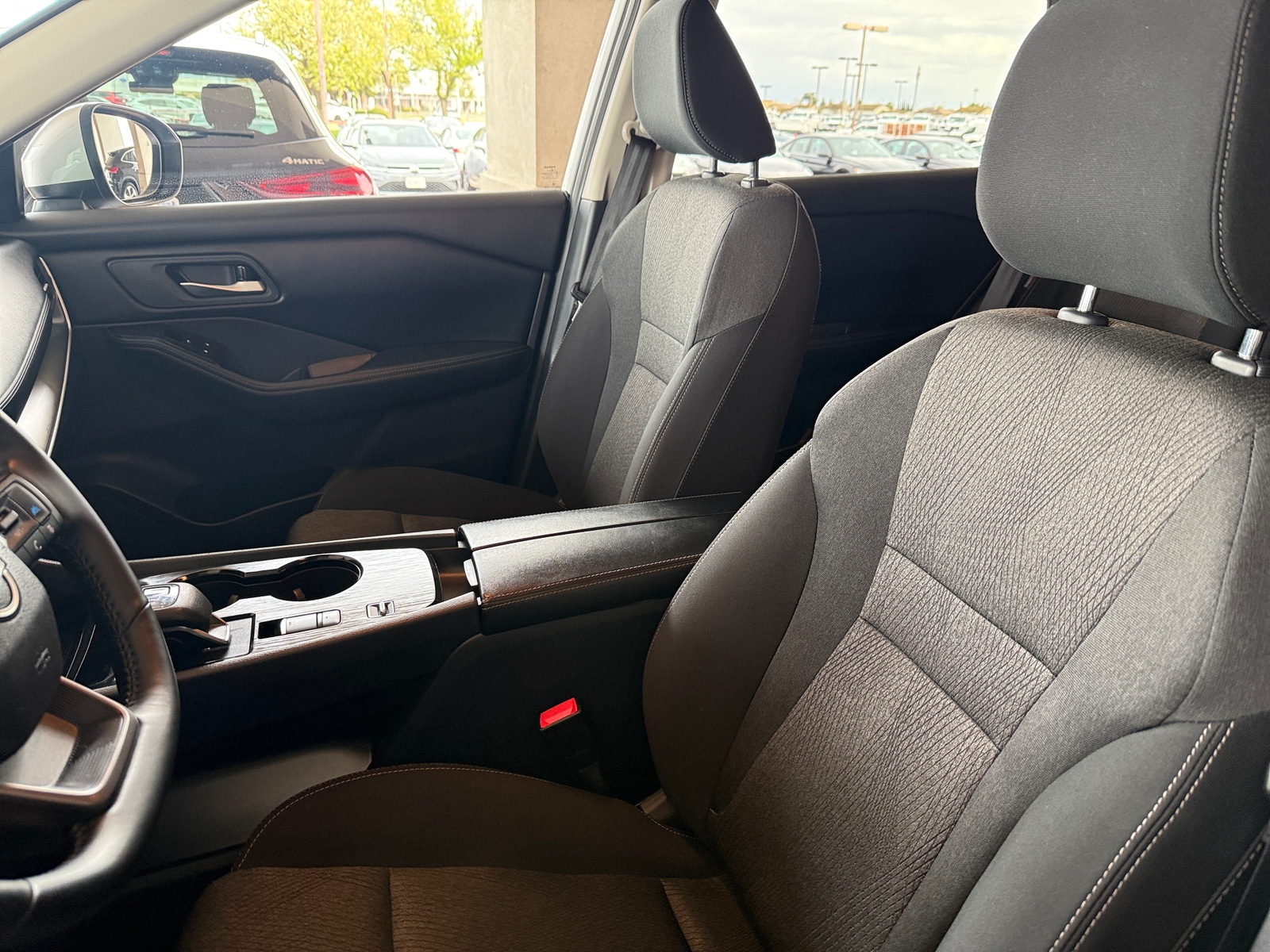 Thumbnail: 2025 Nissan Rogue - 2