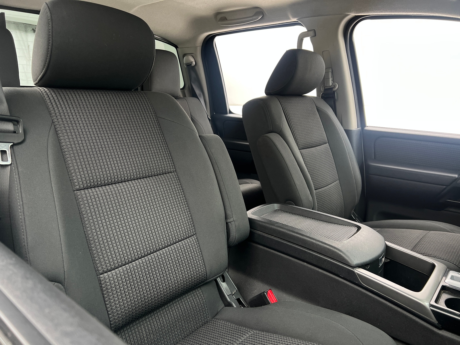 Thumbnail: 2014 Nissan Titan - 2