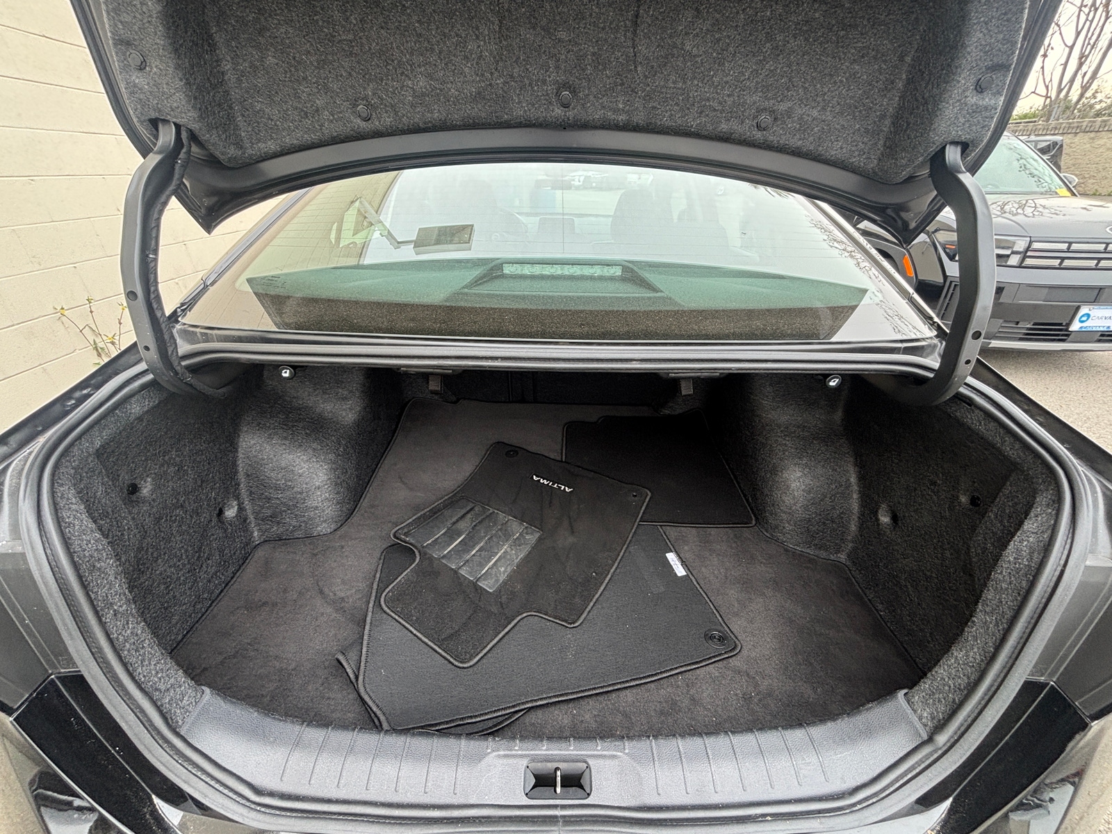 Thumbnail: 2025 Nissan Altima - 6