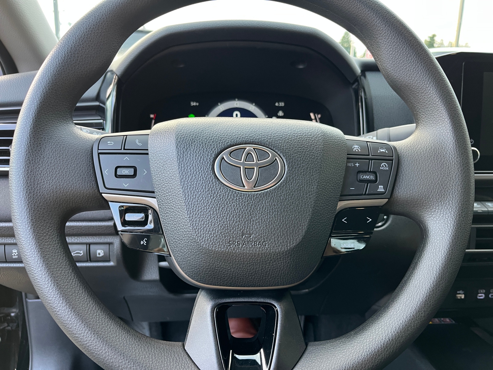 Thumbnail: 2025 Toyota Camry - 5