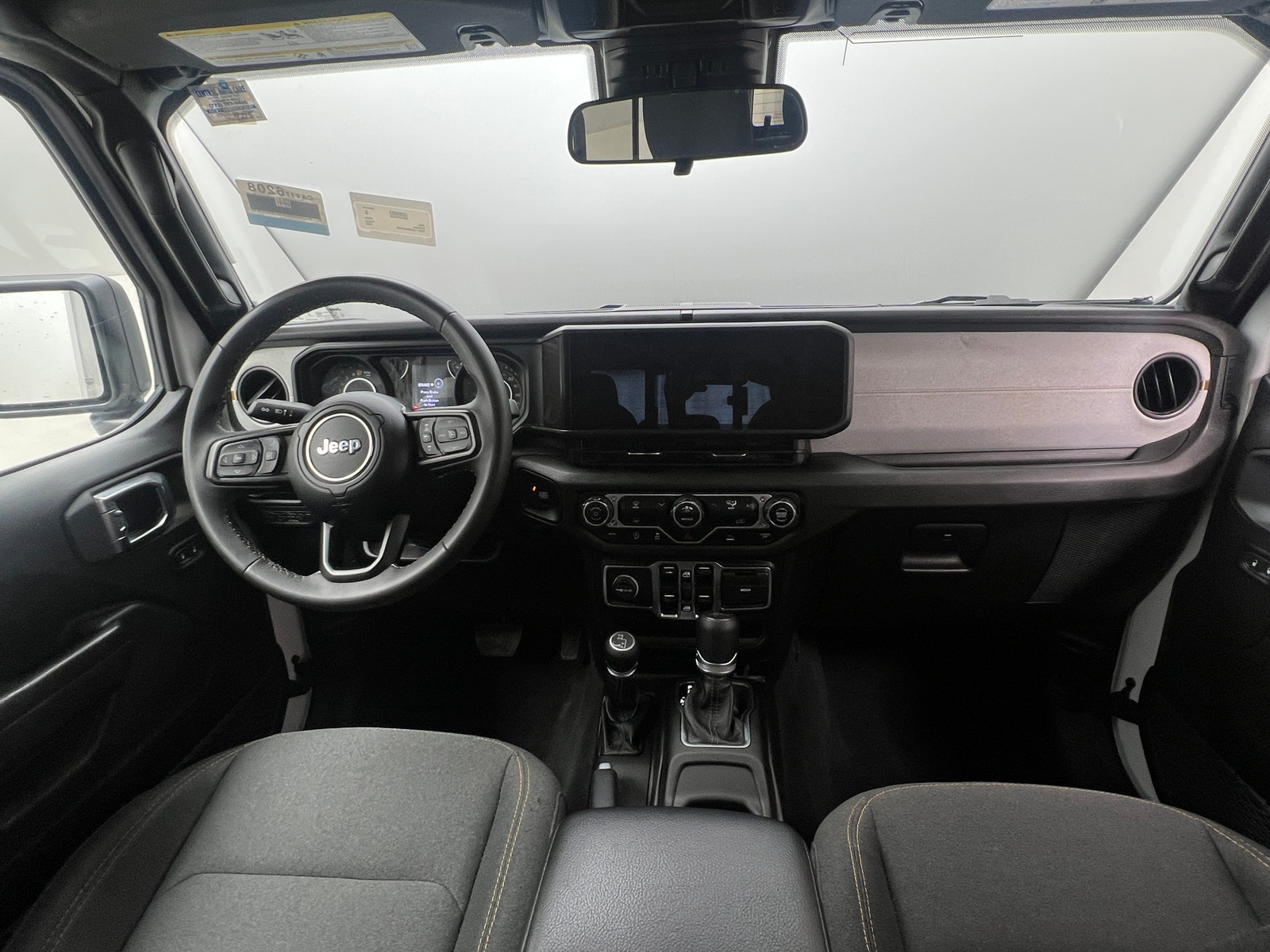 Thumbnail: 2025 Jeep Gladiator - 3