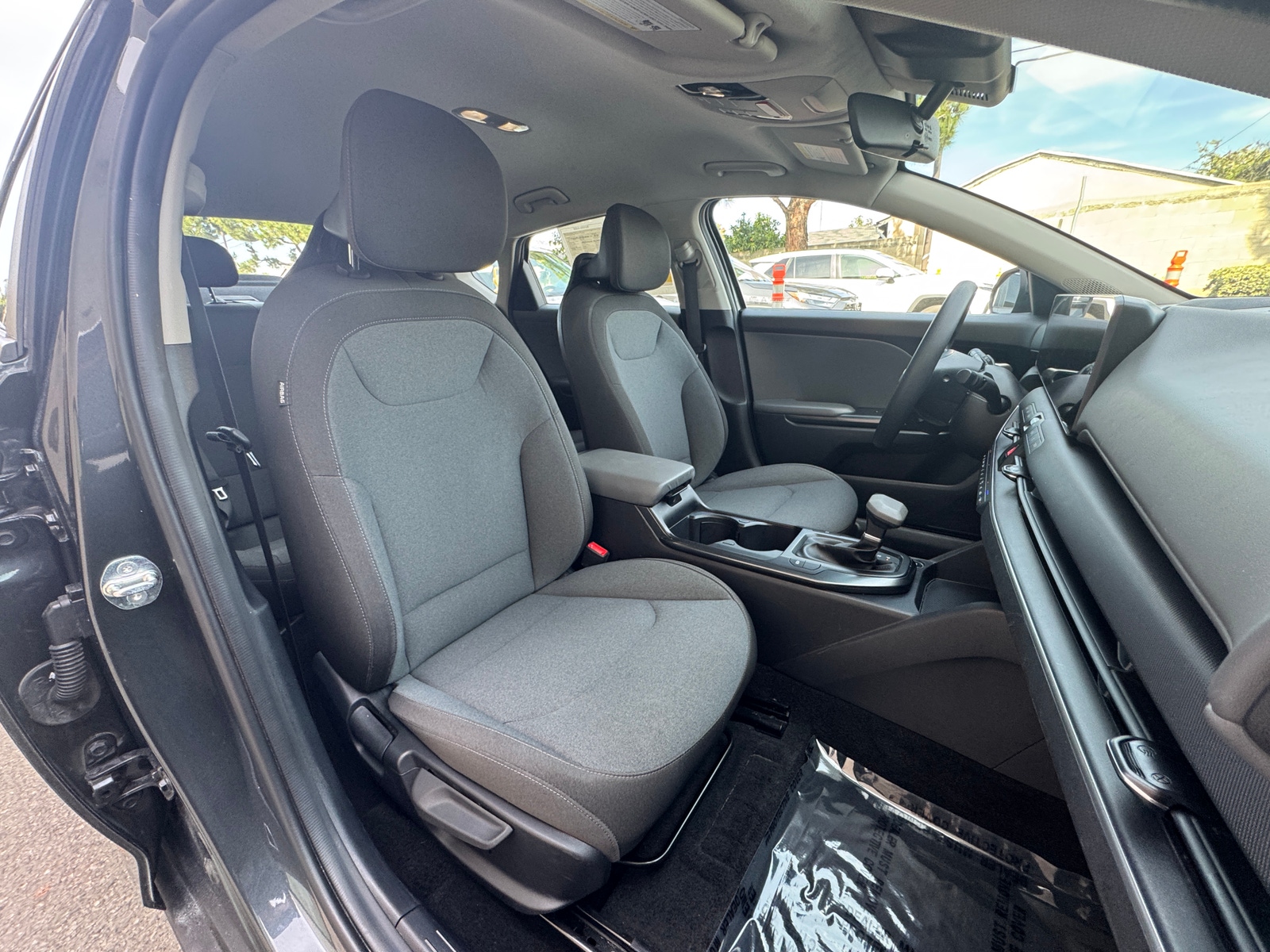 Thumbnail: 2025 Kia K4 - 2