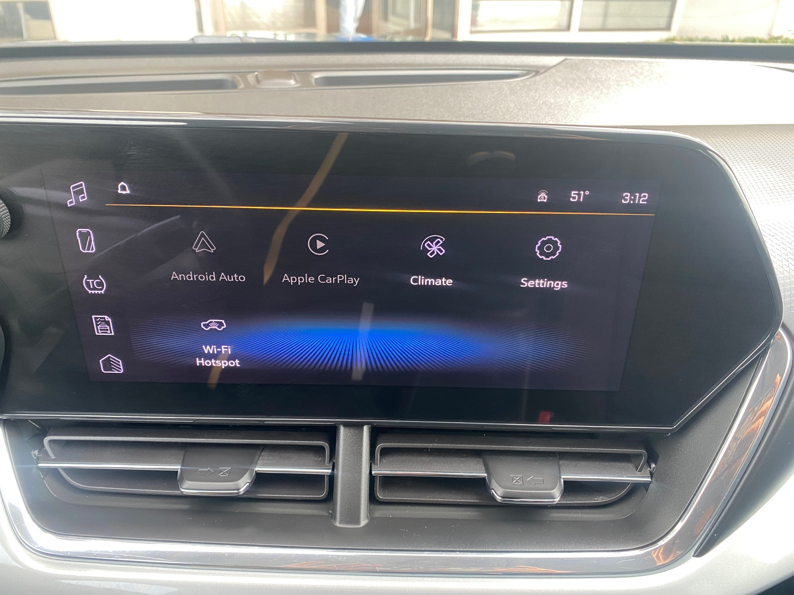 Thumbnail: 2025 Chevrolet Trax - 4