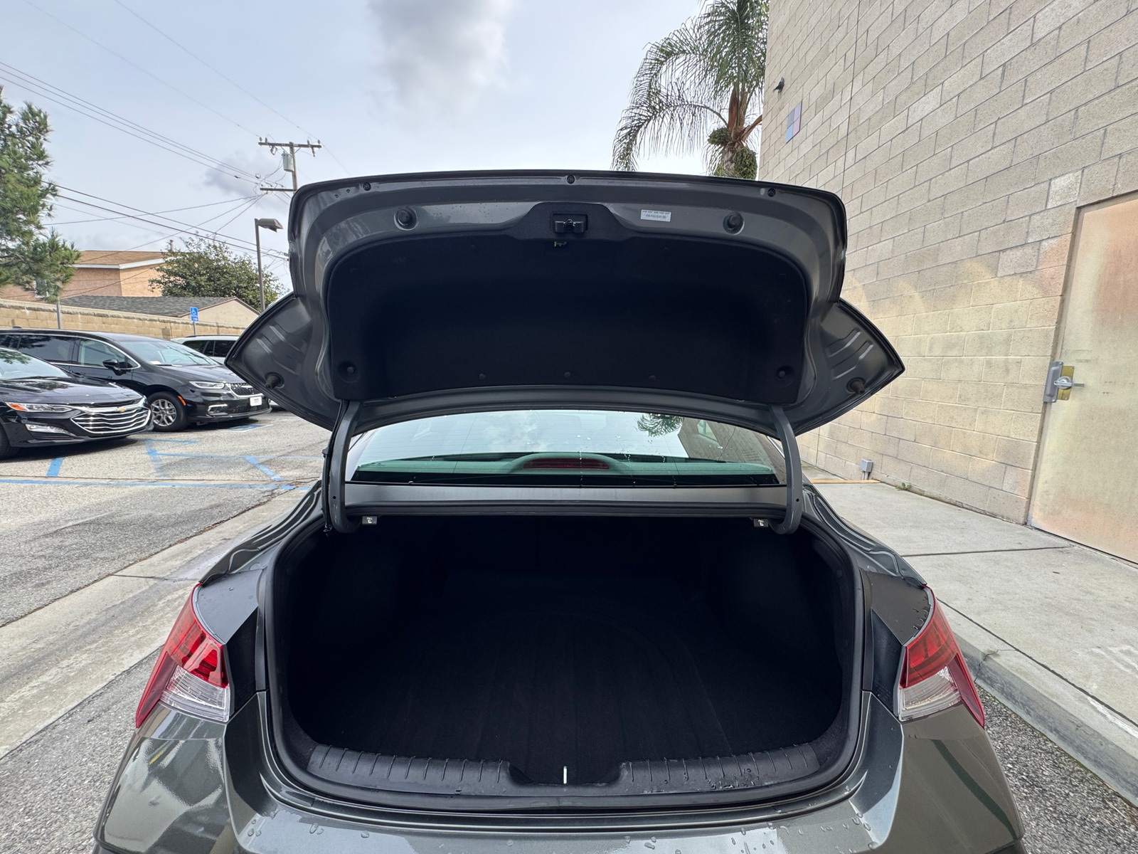 Thumbnail: 2025 Hyundai Elantra - 6