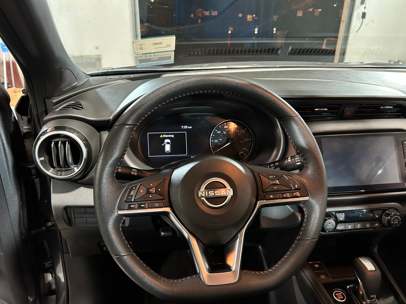 Thumbnail: 2024 Nissan Kicks - 5