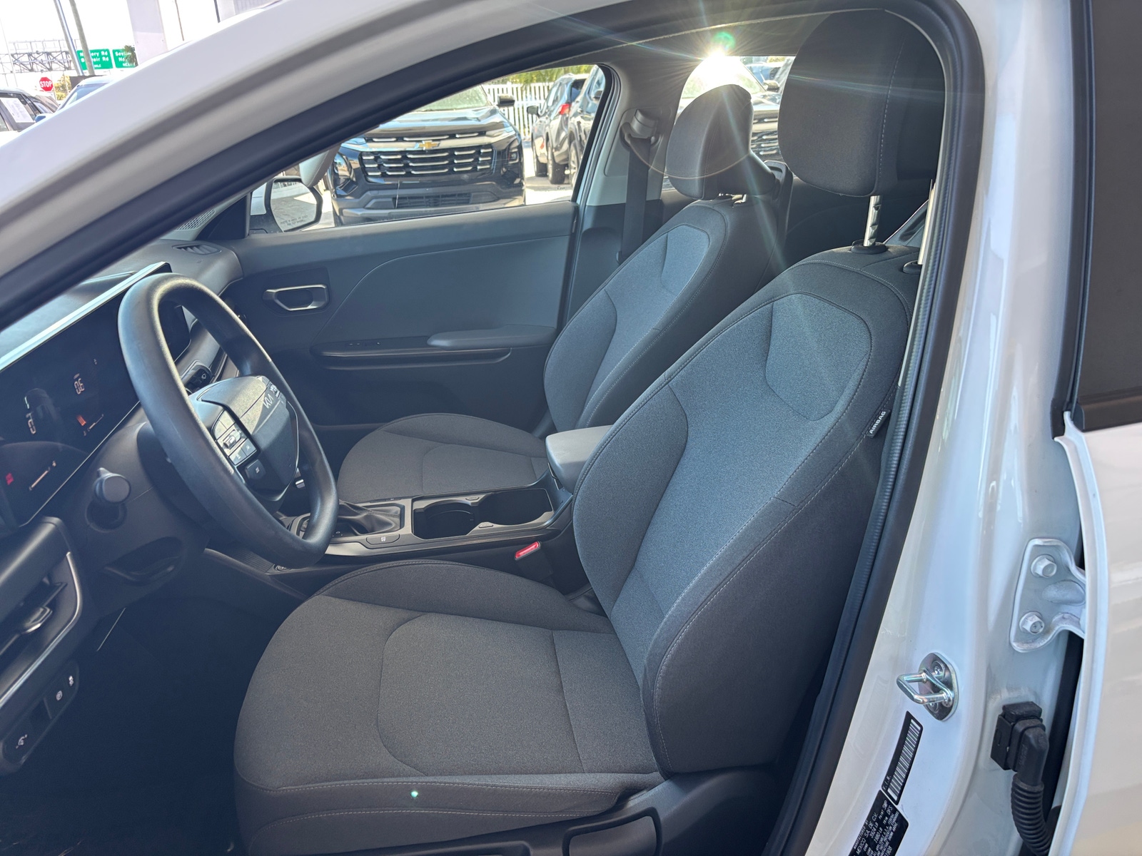 Thumbnail: 2025 Kia K4 - 2