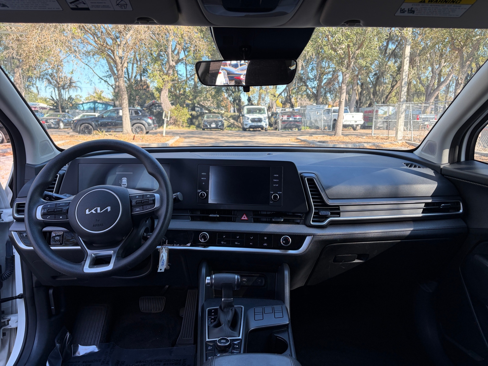 Thumbnail: 2025 Kia Sportage - 3