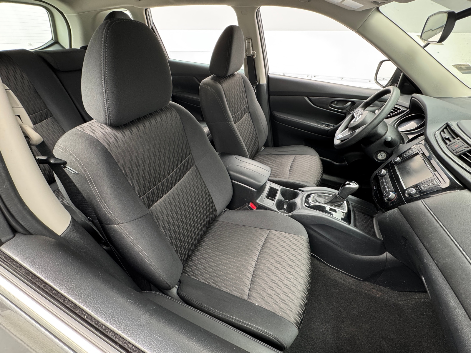 Thumbnail: 2020 Nissan Rogue - 2