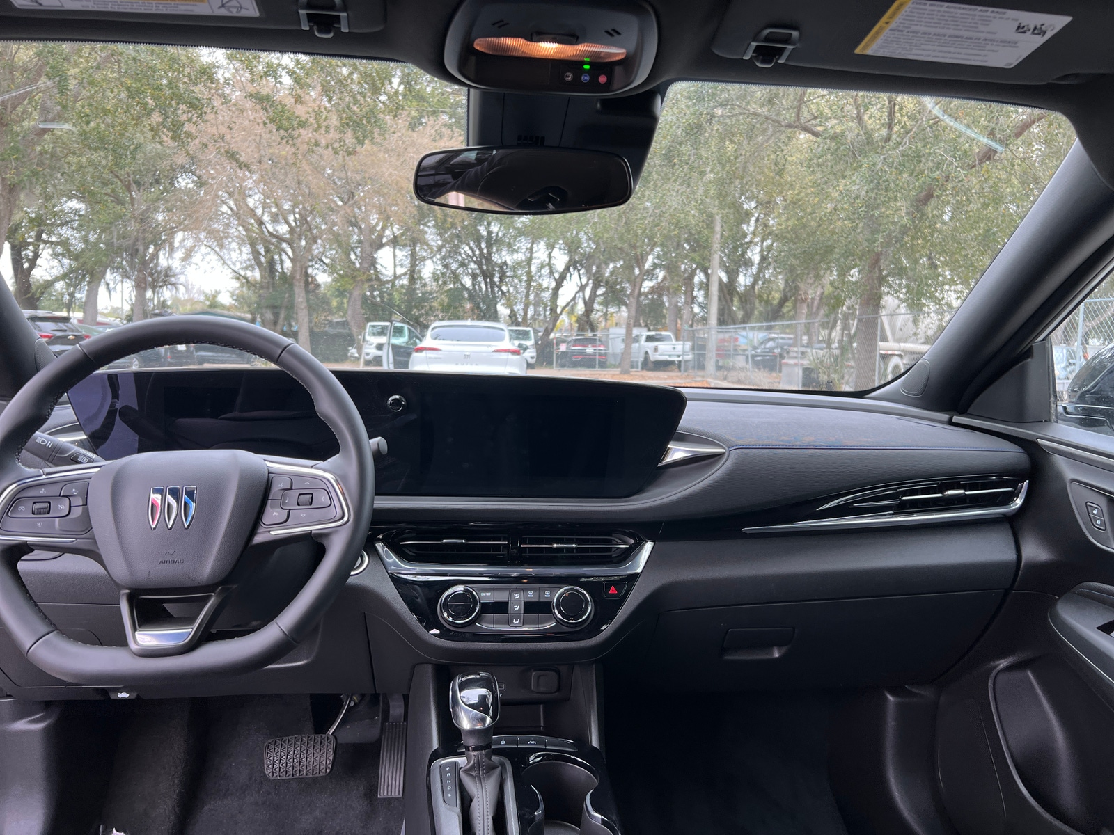 Thumbnail: 2025 Buick Envista - 3