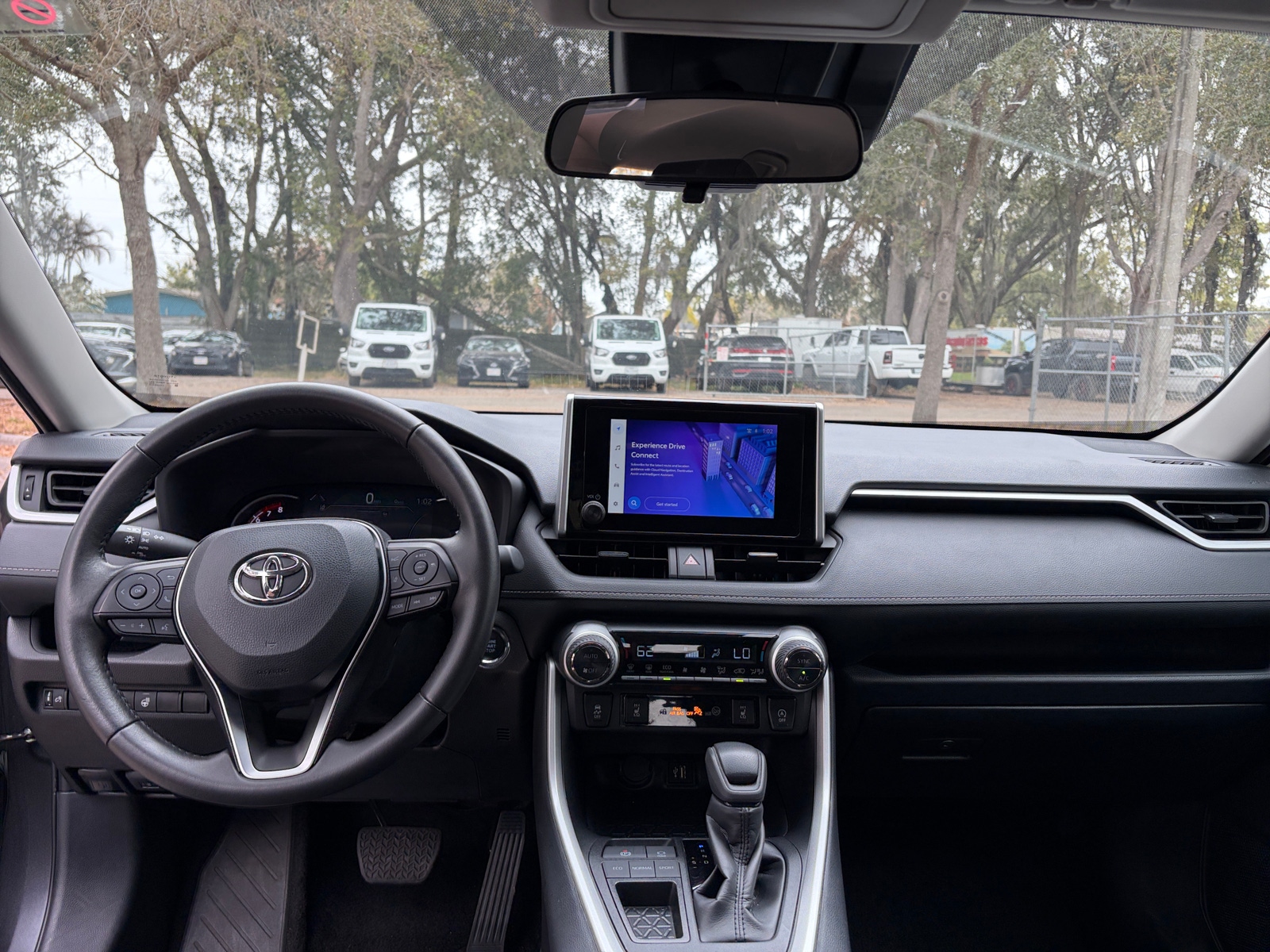 Thumbnail: 2025 Toyota RAV4 - 3