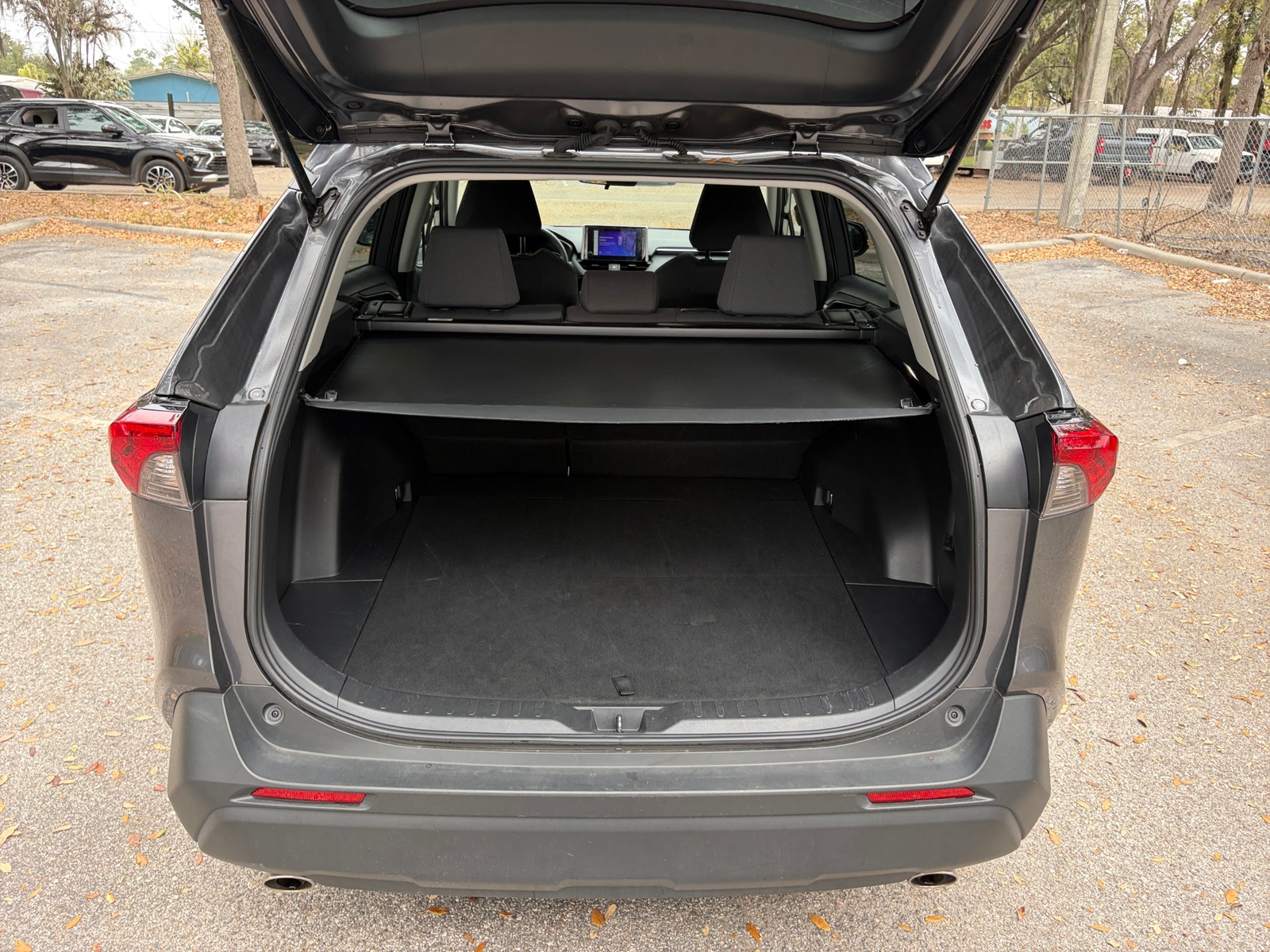 Thumbnail: 2025 Toyota RAV4 - 4