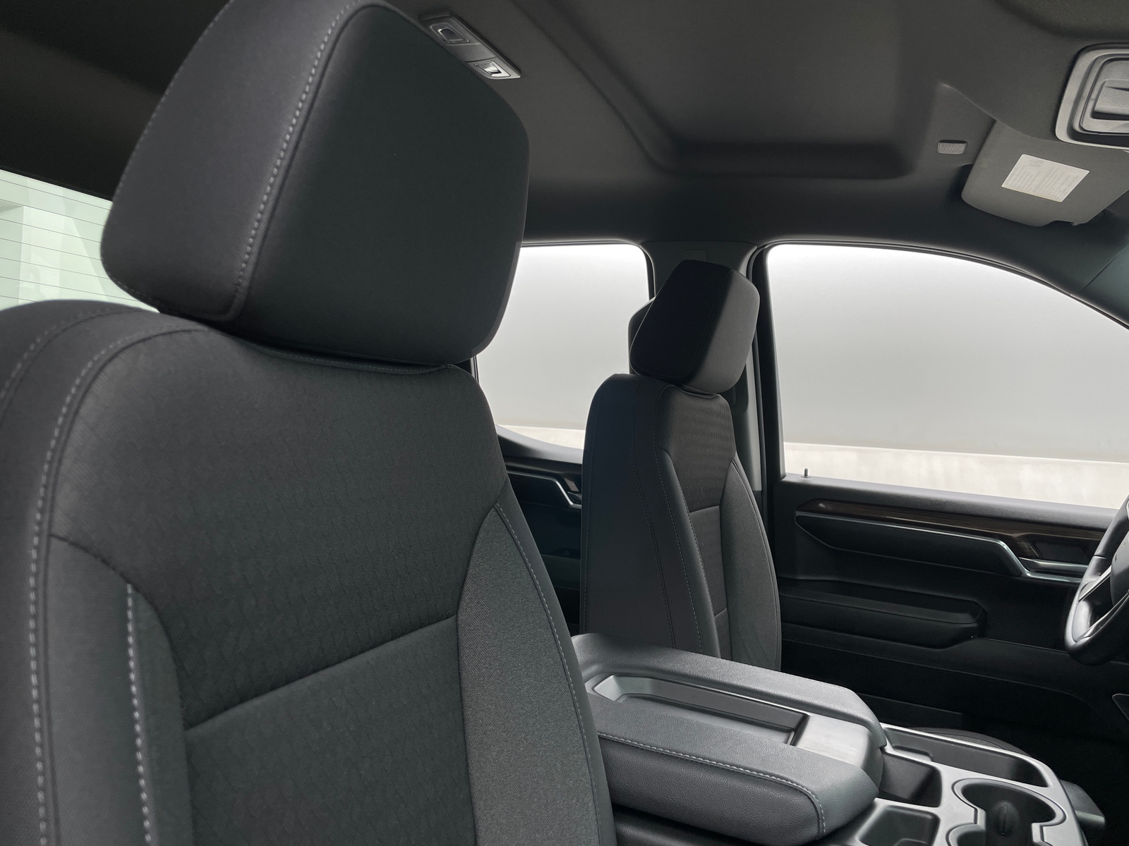 Thumbnail: 2024 Chevrolet Silverado 1500 - 2