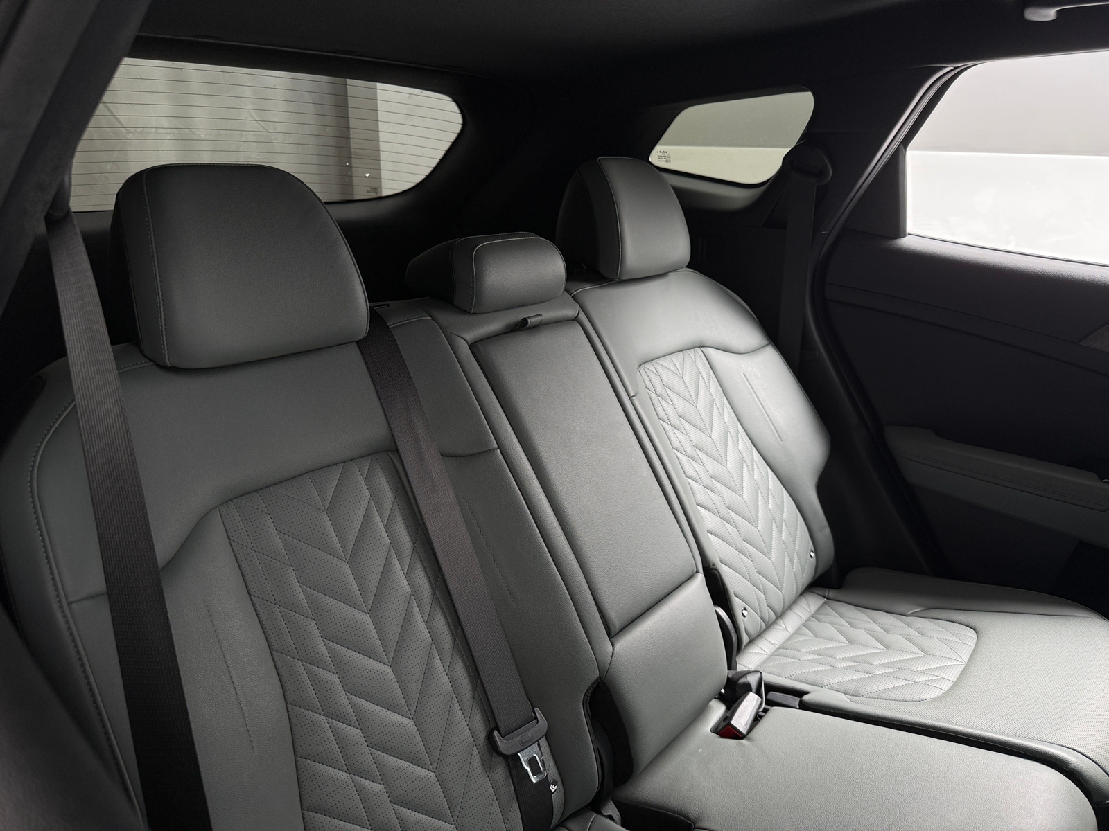 Thumbnail: 2023 Kia Sportage - 5