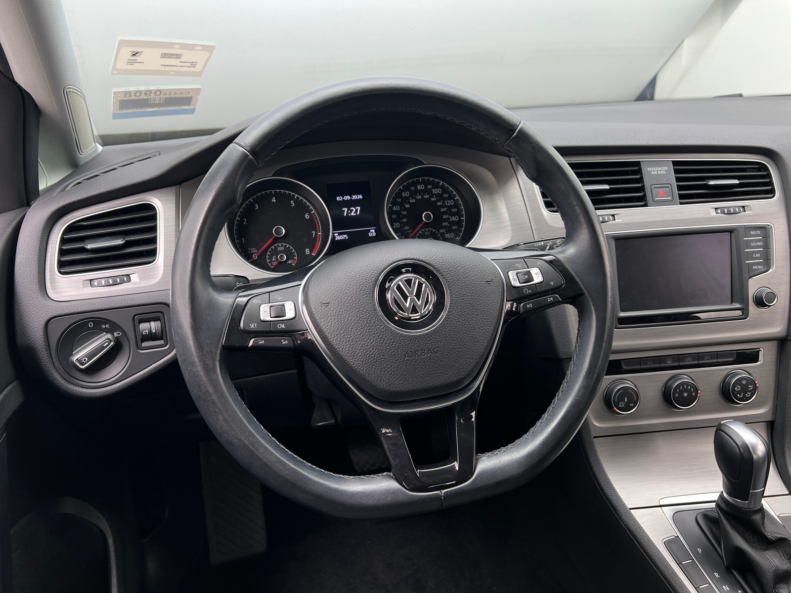 Thumbnail: 2017 Volkswagen Golf - 5
