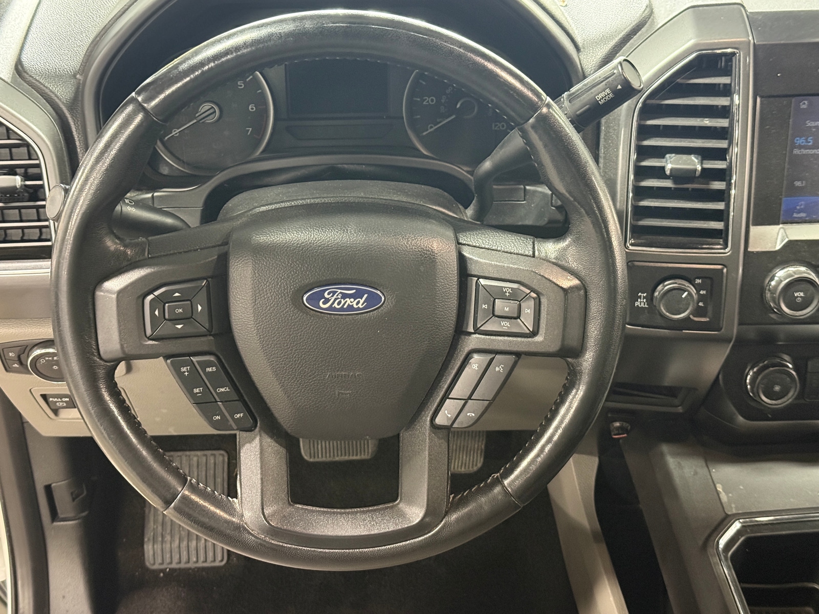 Thumbnail: 2019 Ford Econoline - 5