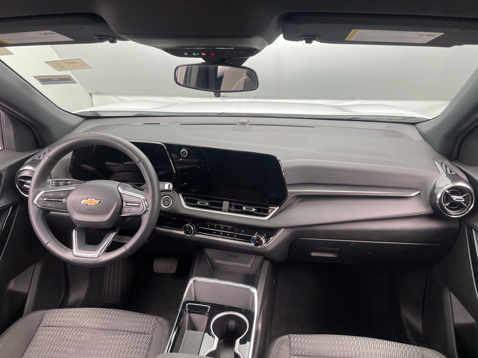 Thumbnail: 2025 Chevrolet Equinox - 3