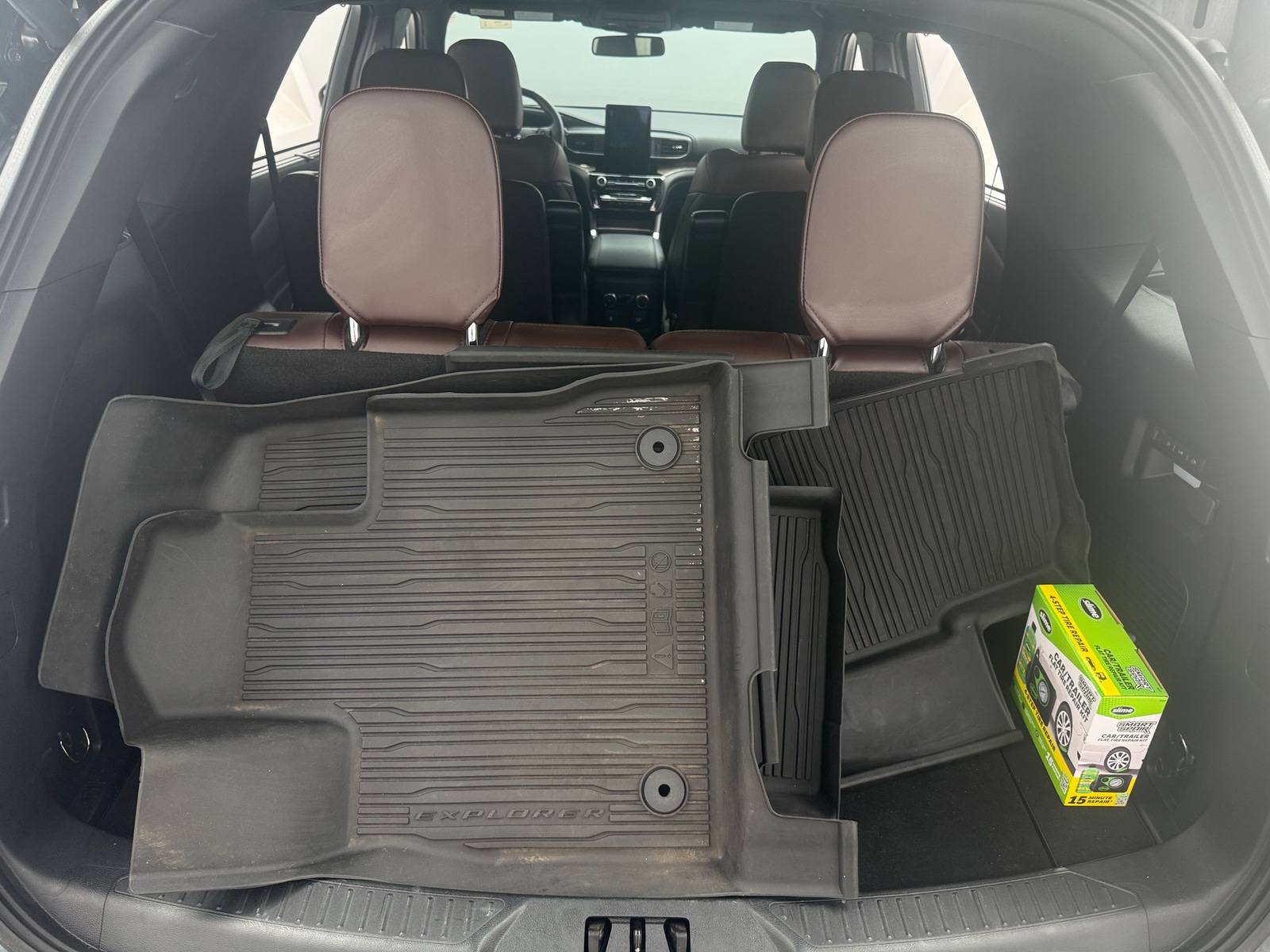 Thumbnail: 2022 Ford Explorer - 6