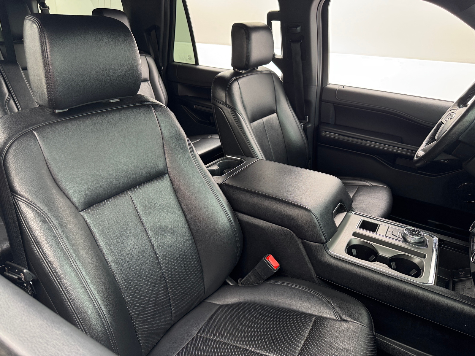 Thumbnail: 2020 Ford Expedition MAX - 2