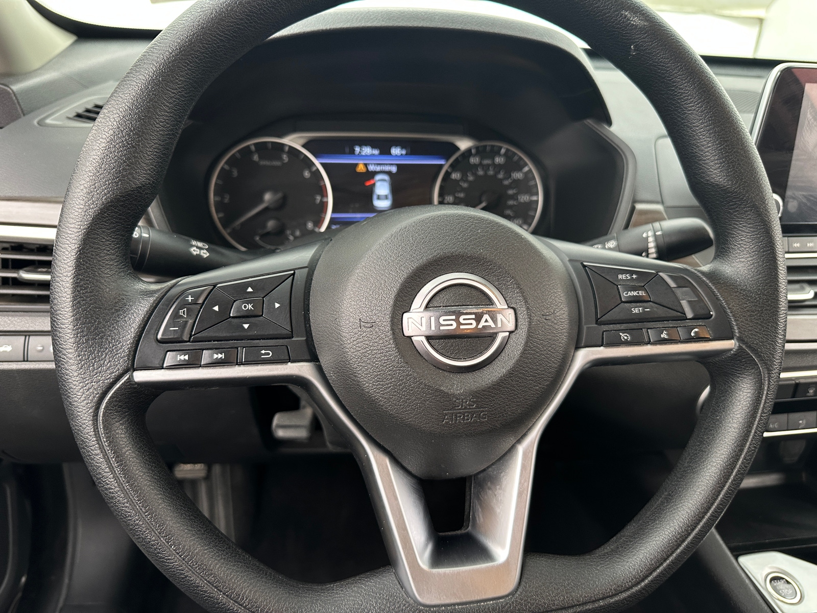 Thumbnail: 2024 Nissan Altima - 5