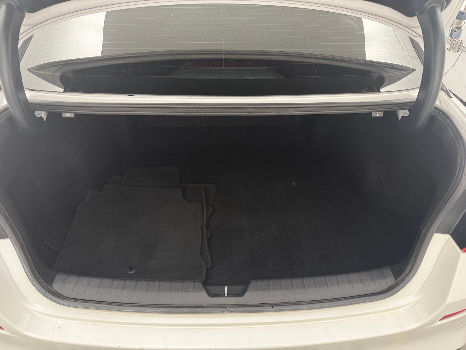 Thumbnail: 2019 Kia Optima - 7