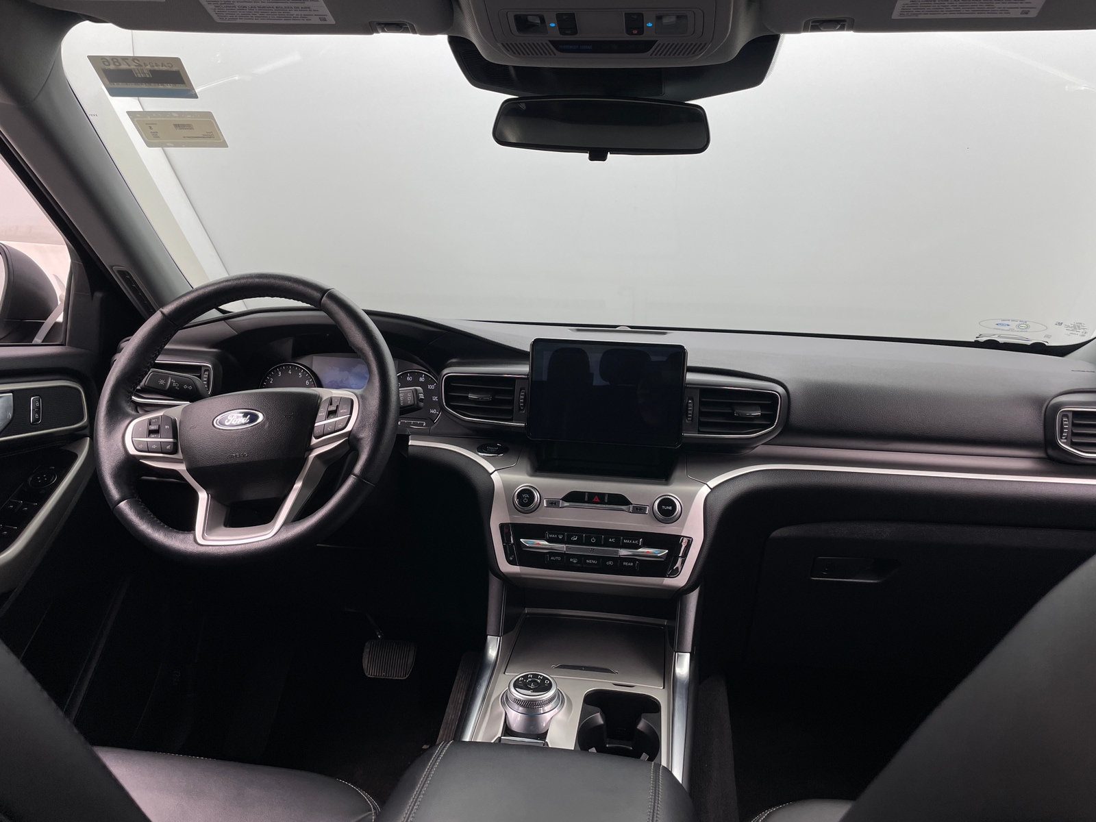 Thumbnail: 2022 Ford Explorer - 3