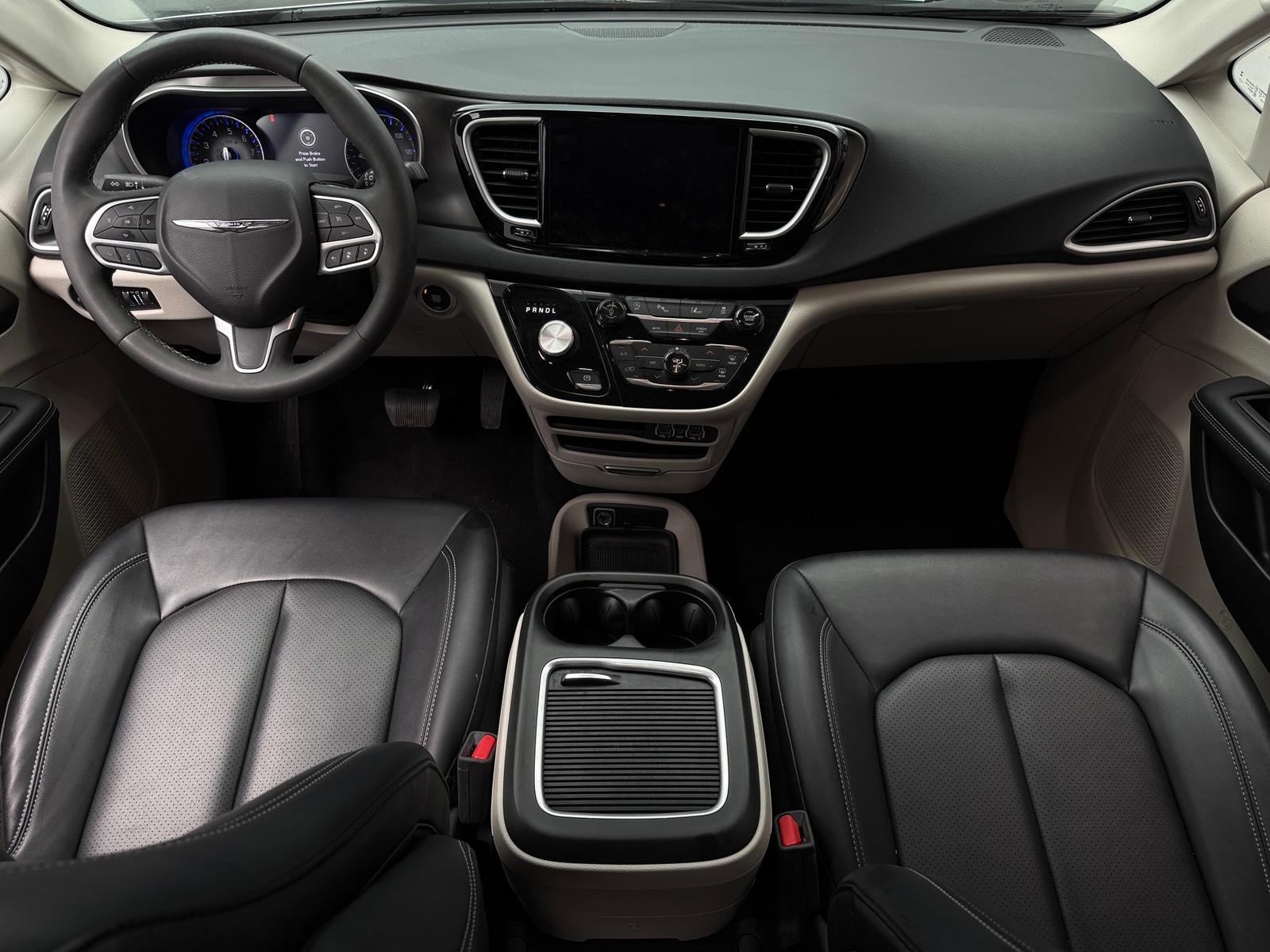 Thumbnail: 2024 Chrysler Pacifica - 2