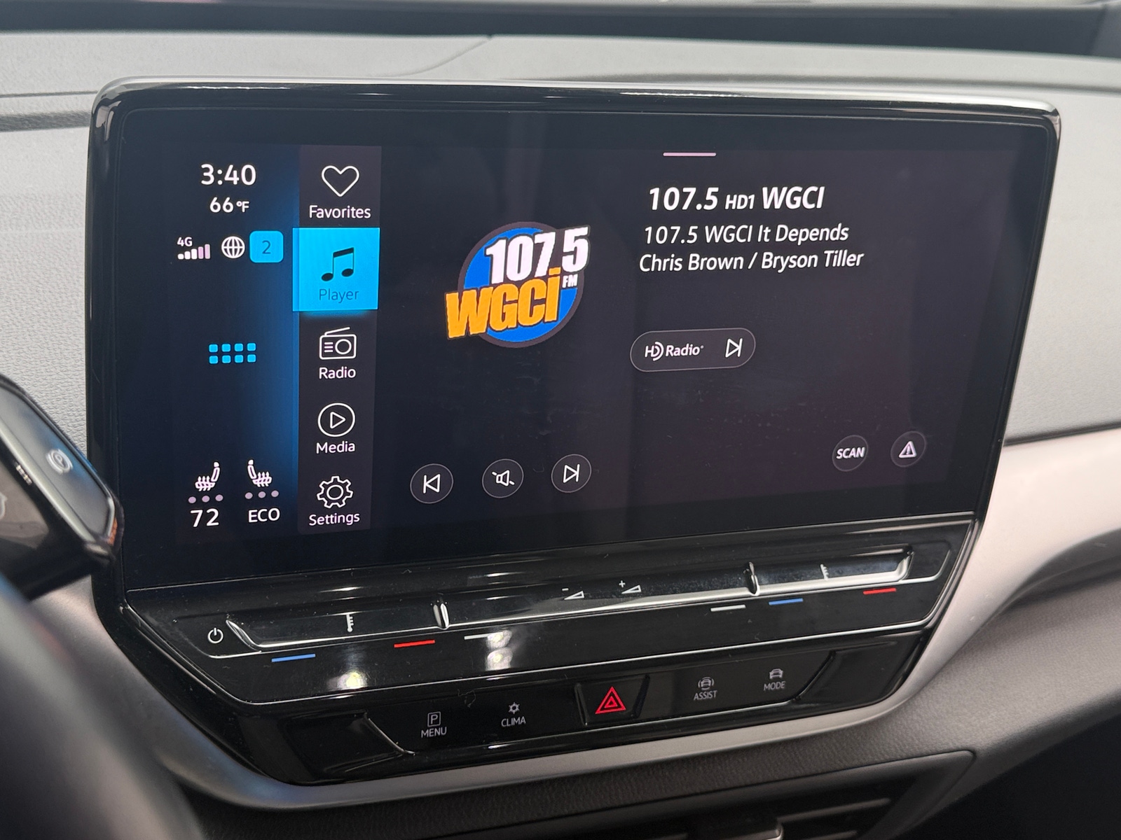 Thumbnail: 2021 Volkswagen ID.4 - 3