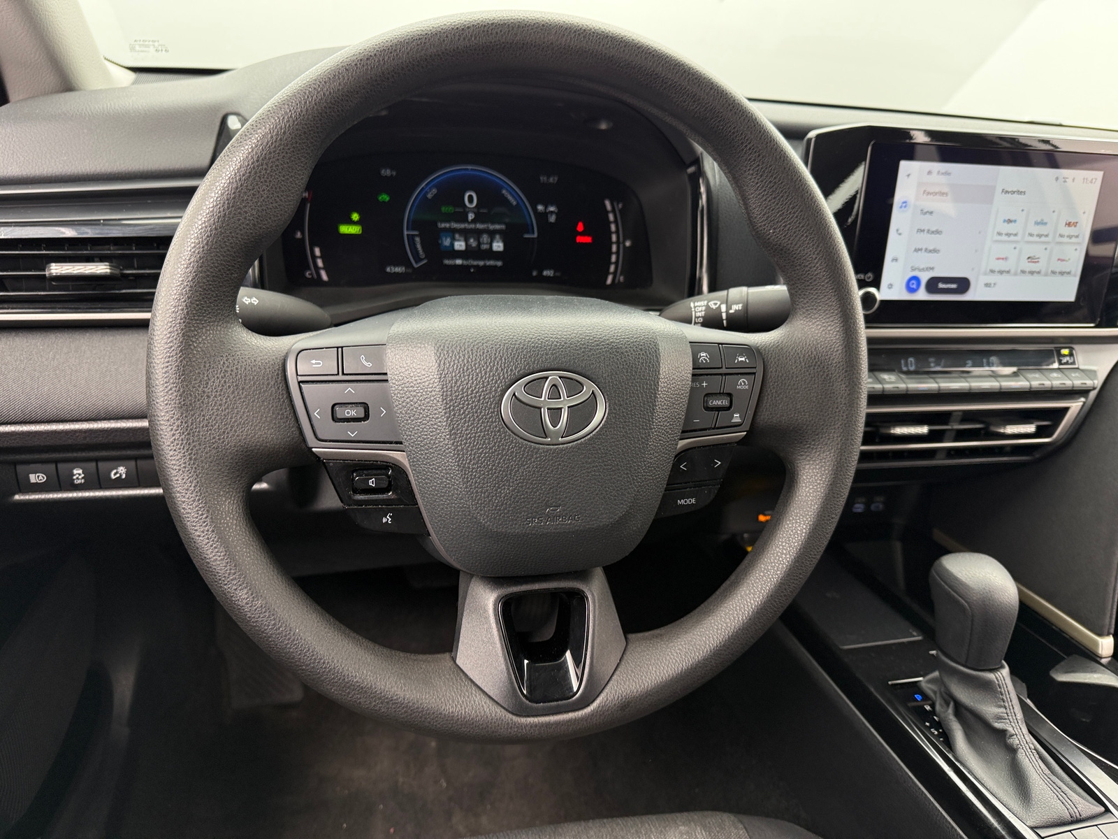 Thumbnail: 2025 Toyota Camry - 5