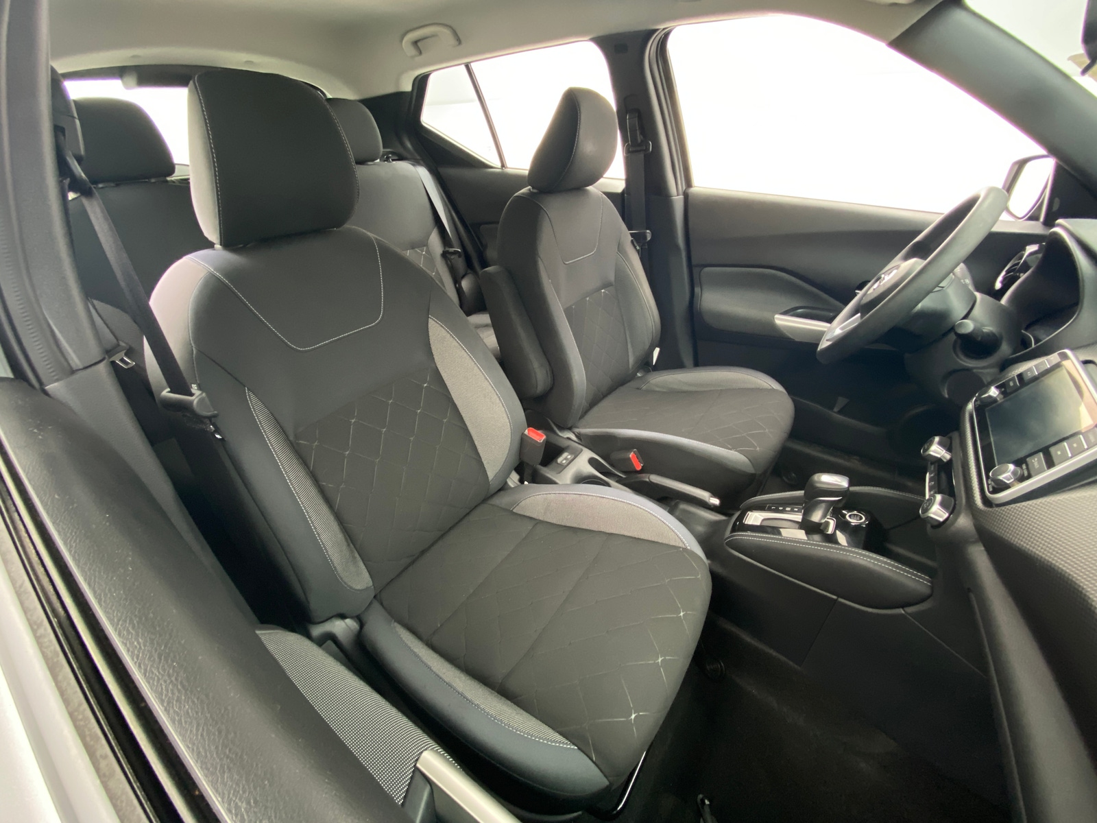 Thumbnail: 2019 Nissan Kicks - 2