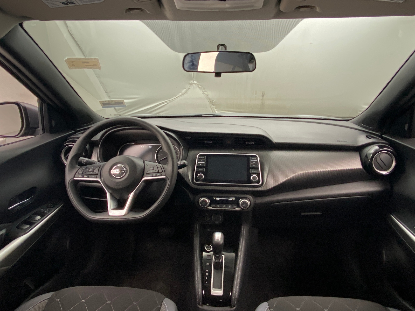 Thumbnail: 2019 Nissan Kicks - 3