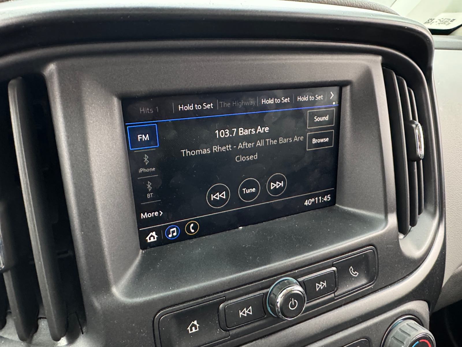 Thumbnail: 2022 Chevrolet Colorado - 4