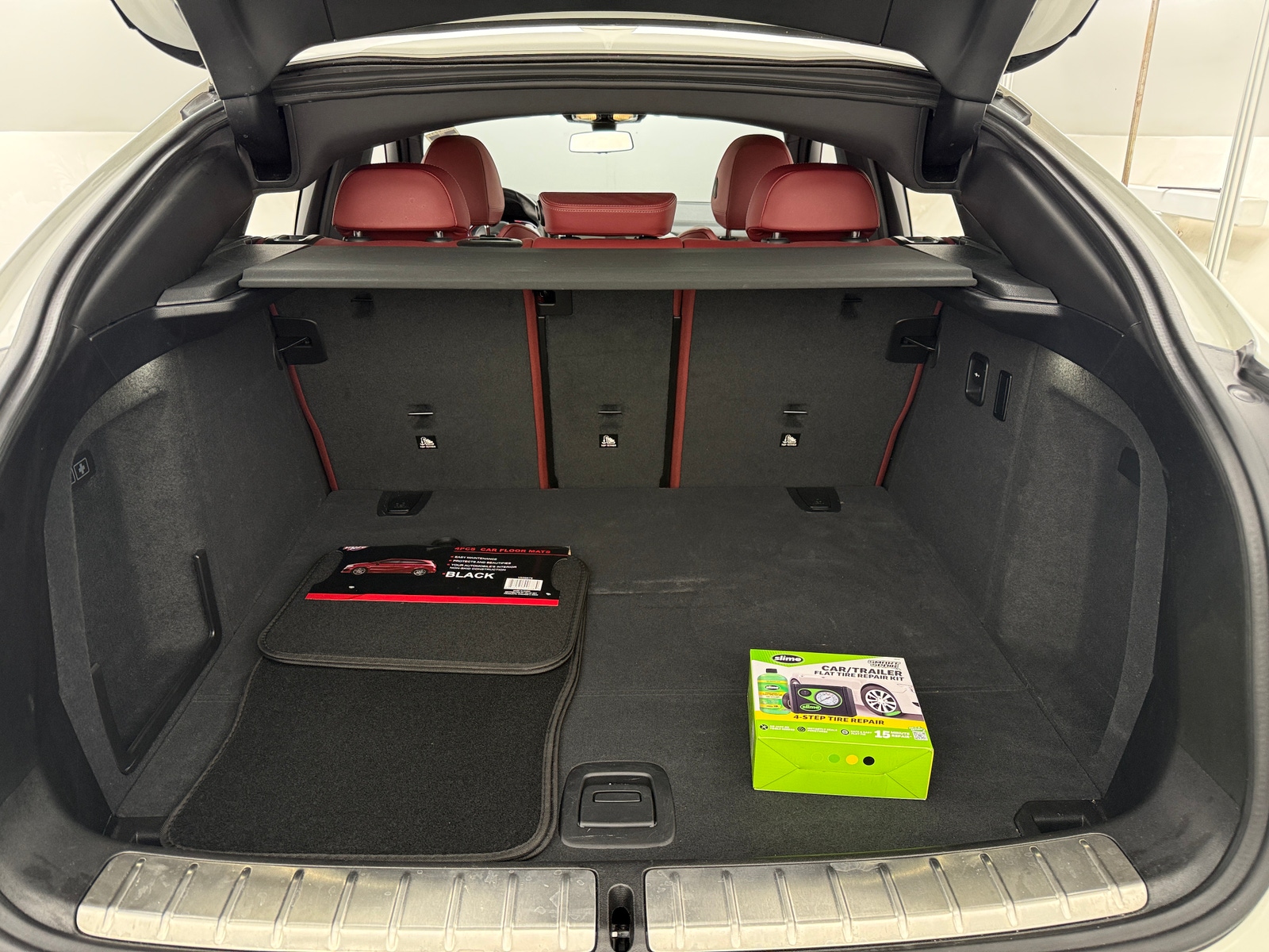 Thumbnail: 2025 BMW X4 - 6