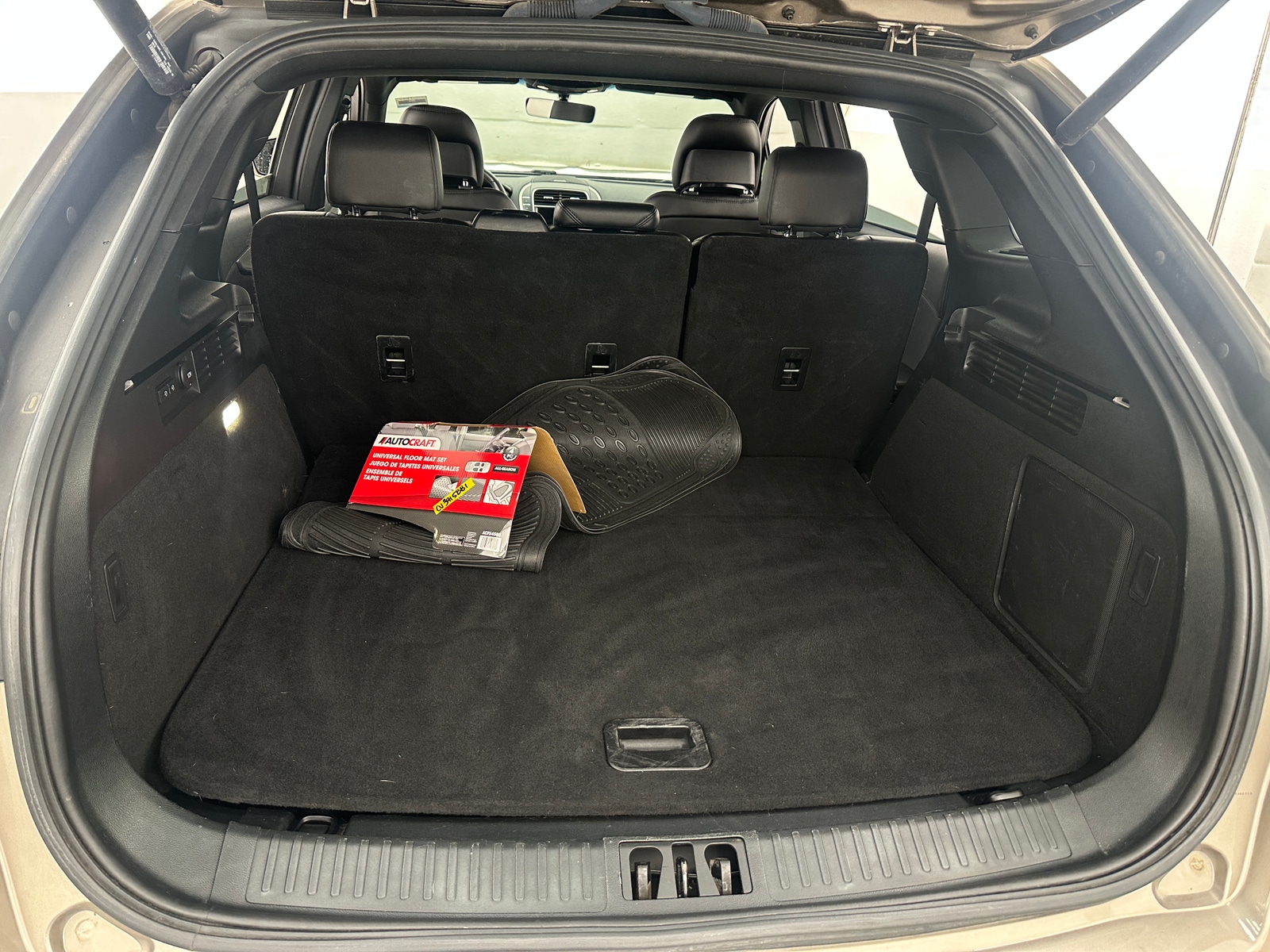 Thumbnail: 2019 Lincoln Nautilus - 6