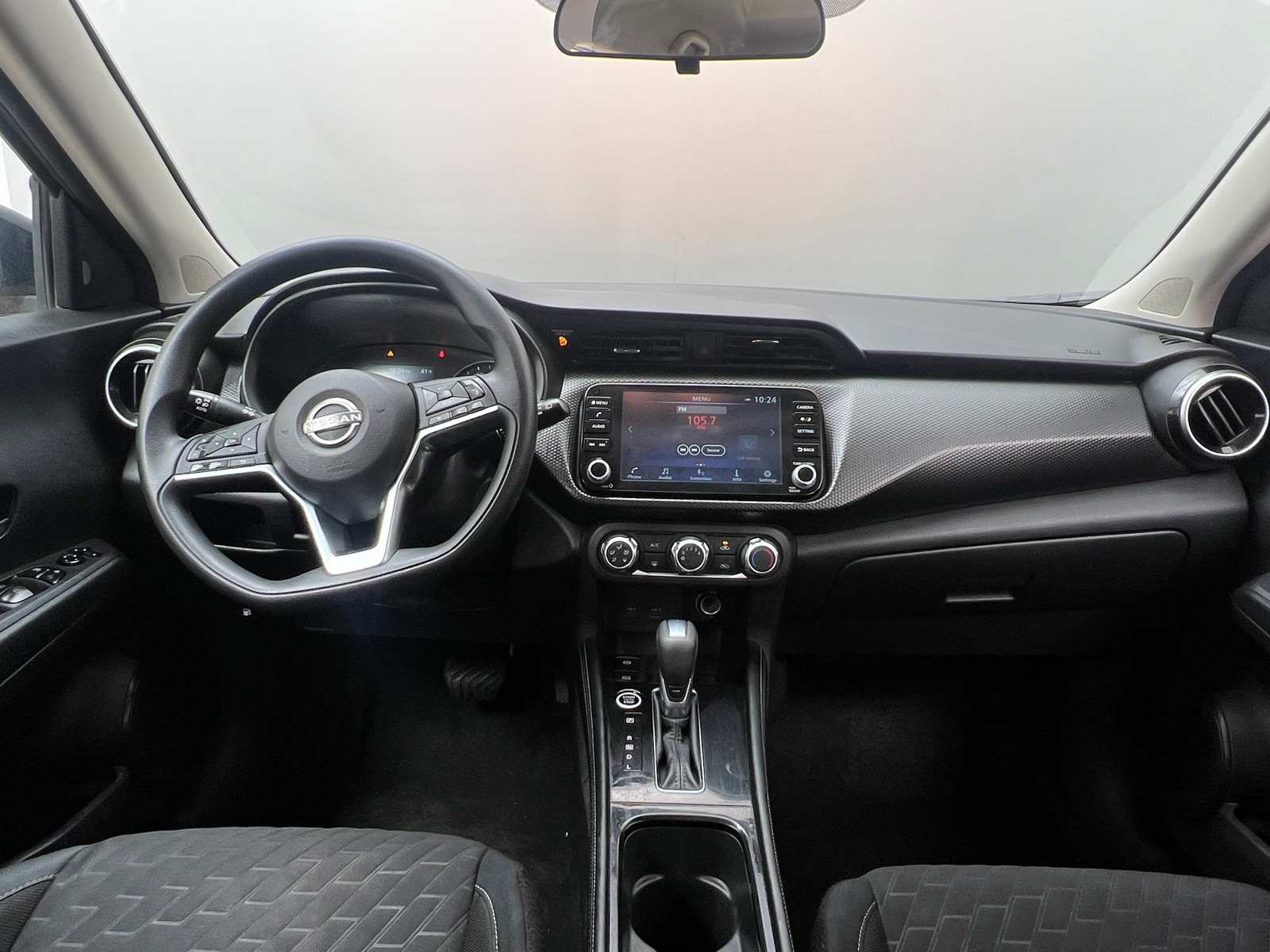 Thumbnail: 2024 Nissan Kicks - 3