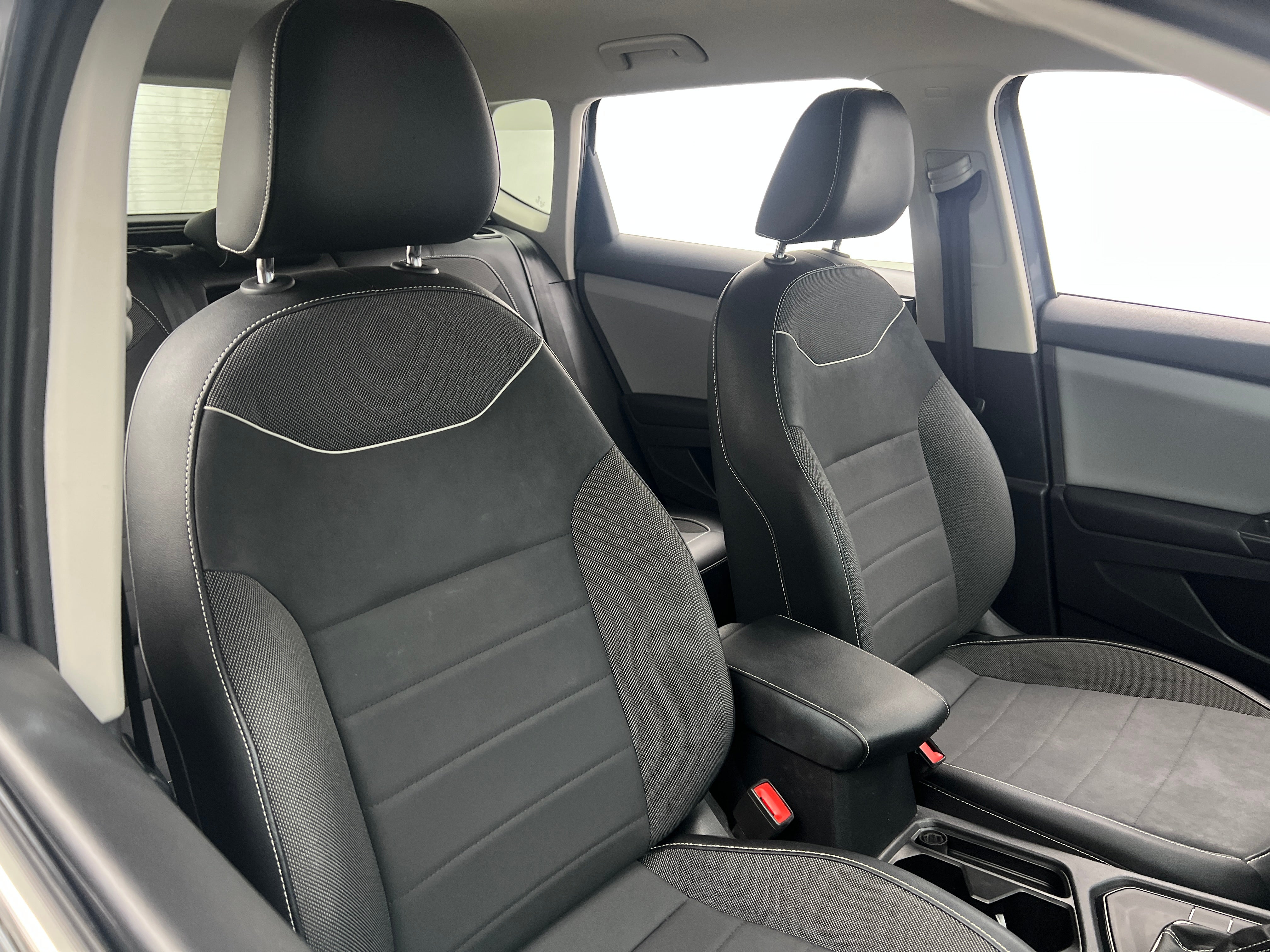 2023 Volkswagen Taos