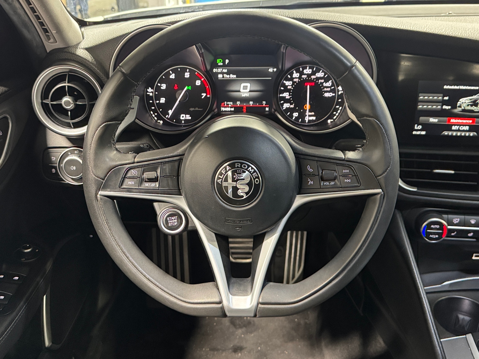 Thumbnail: 2017 Alfa Romeo Giulia - 4