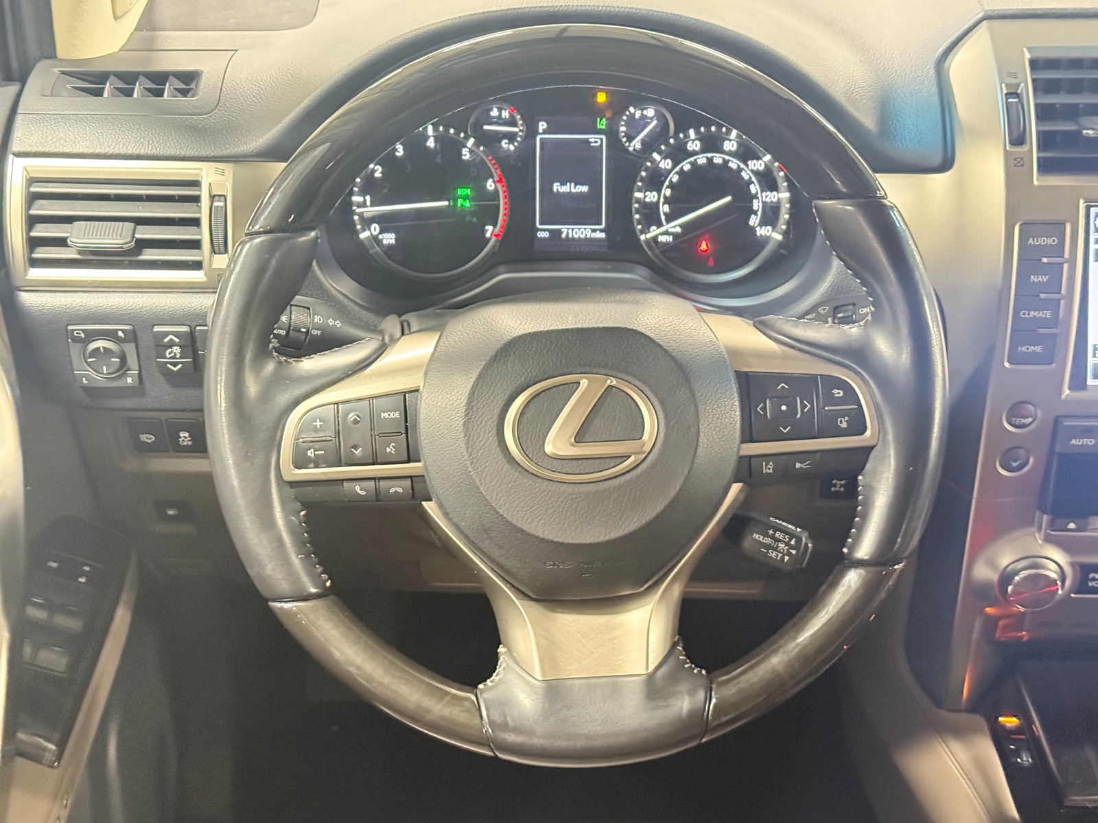 Thumbnail: 2021 Lexus GX - 4
