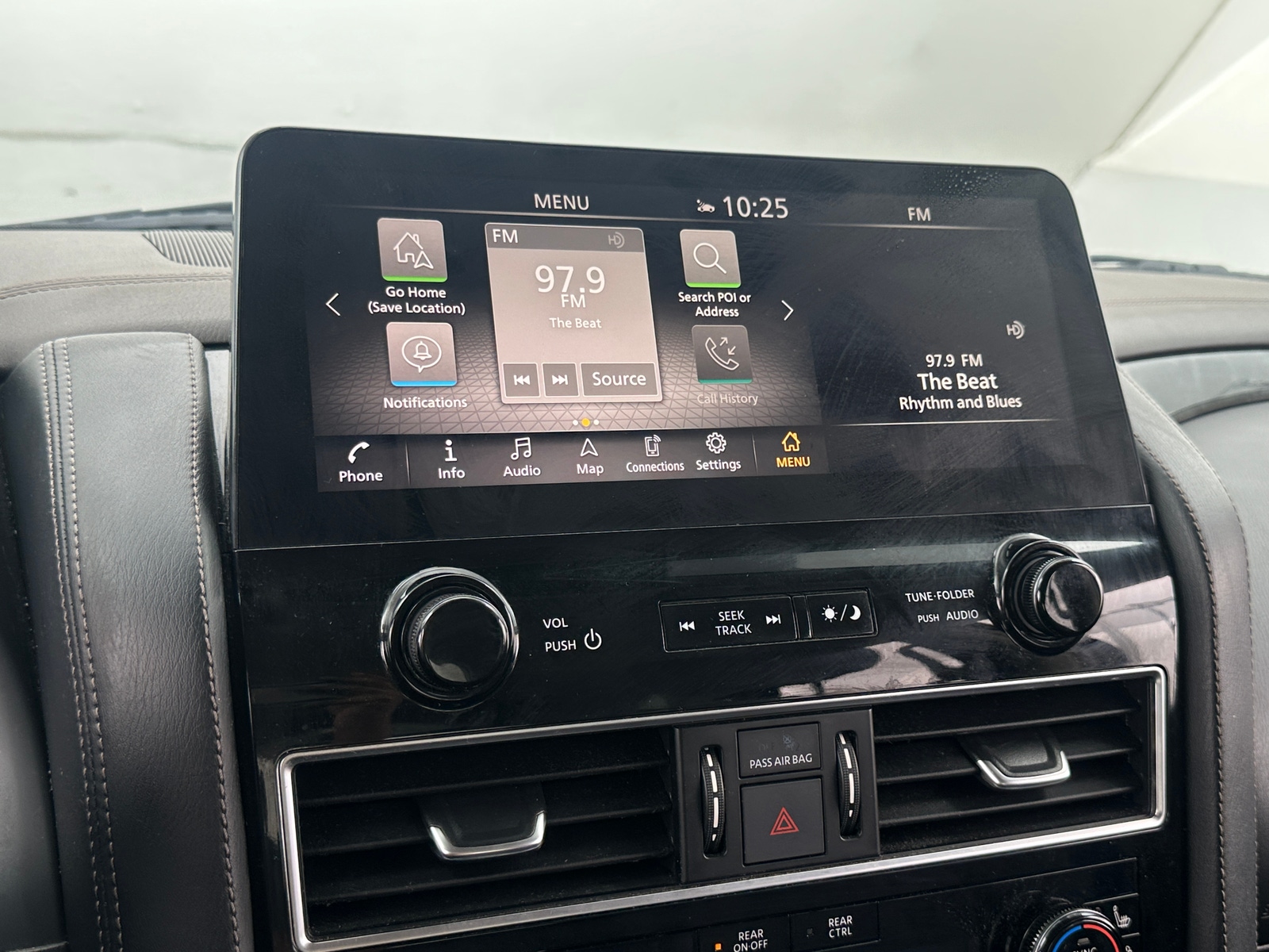 Thumbnail: 2022 Nissan Armada - 3