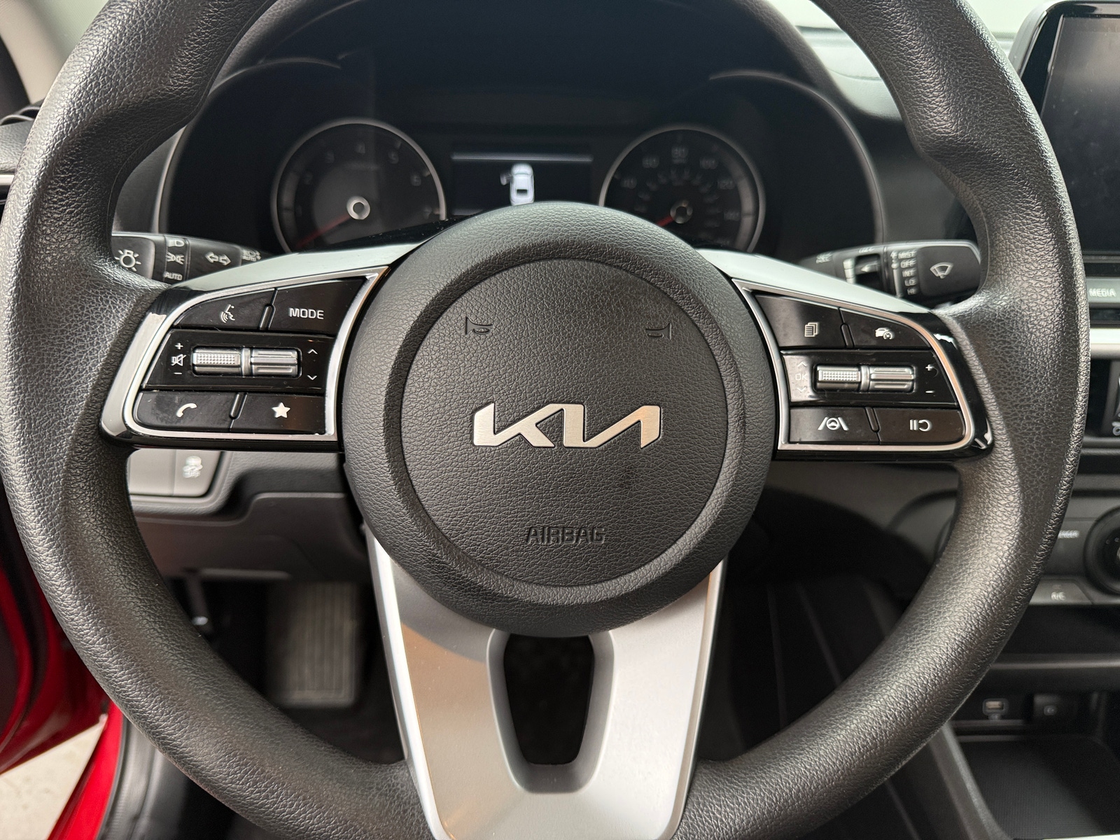 Thumbnail: 2024 Kia Forte - 5